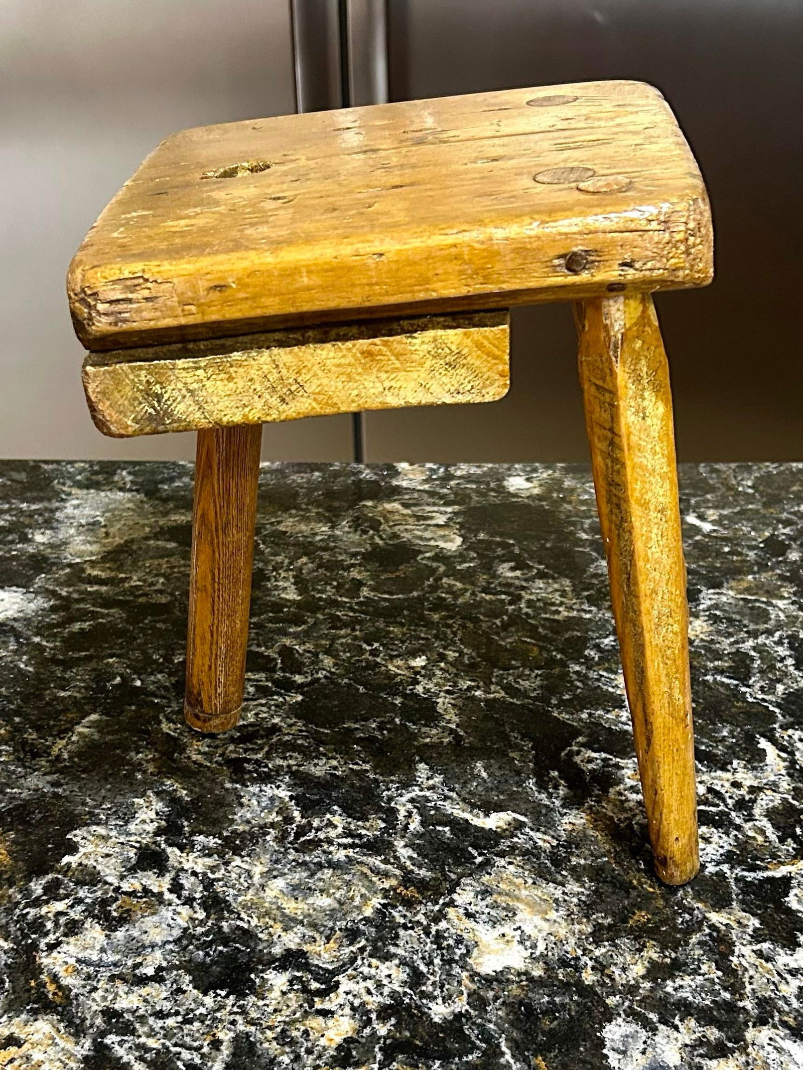 Mid 20th Century Amish-Made Hardwood Tripod Milking Stool - 4