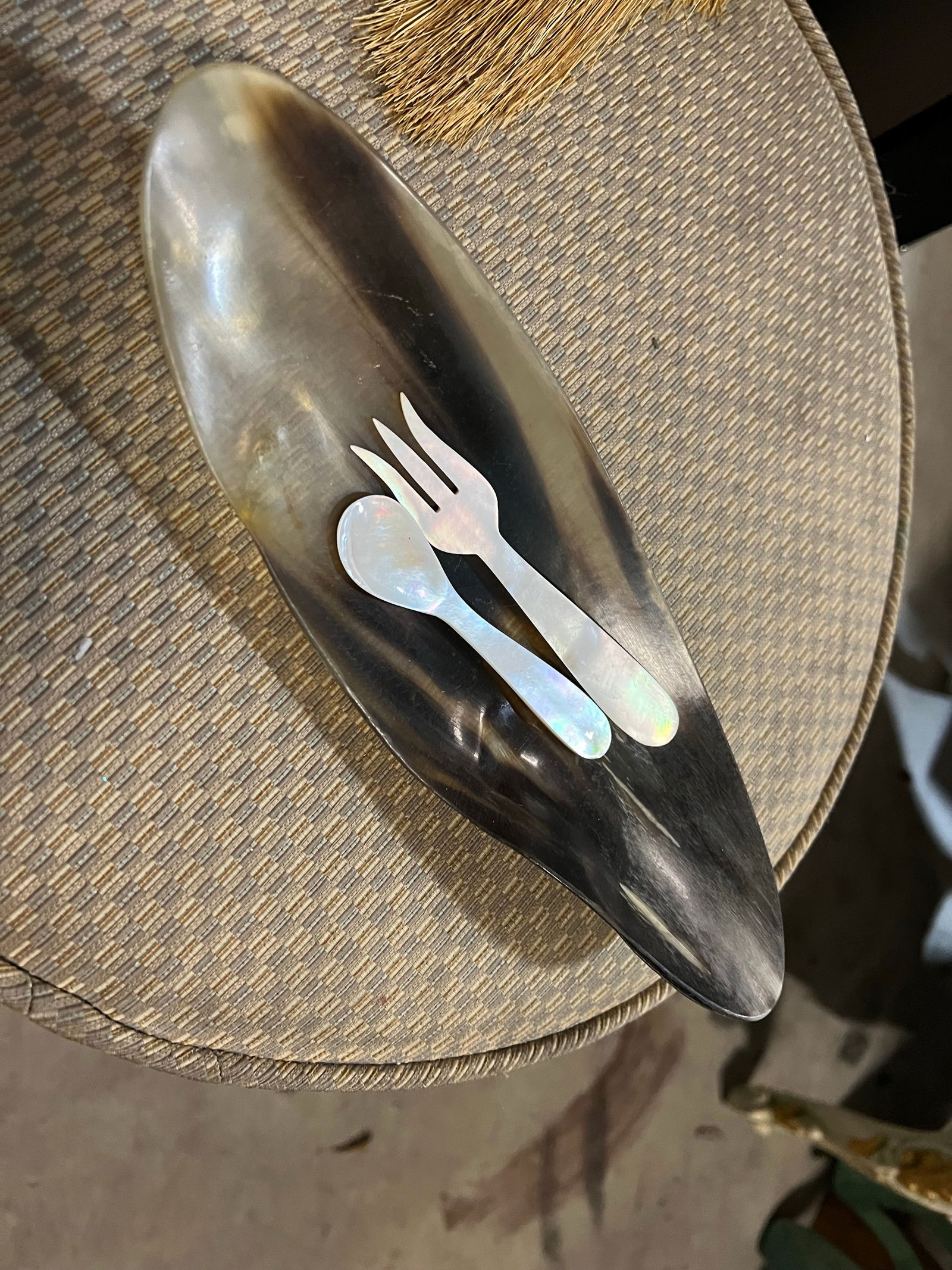 Pair of 1970s Mother-Of-Pearl Small Fork and Spoon - 4