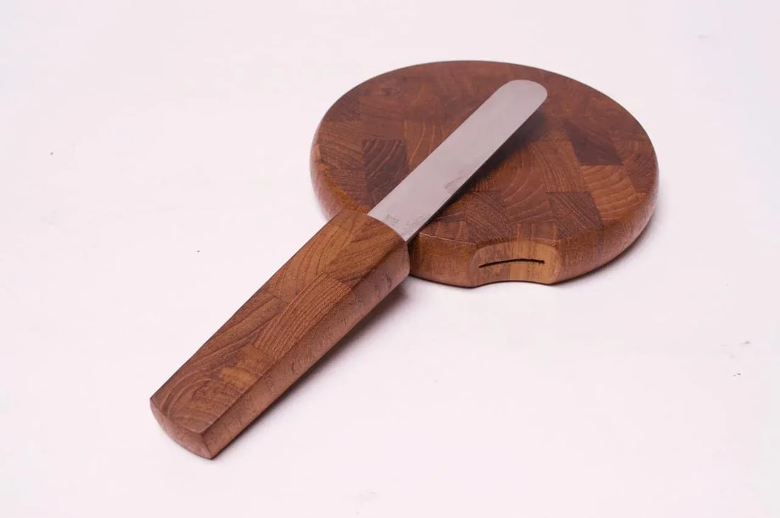 1970s Staved Teak Cutting Board With Knife by Dansk Designs - 4