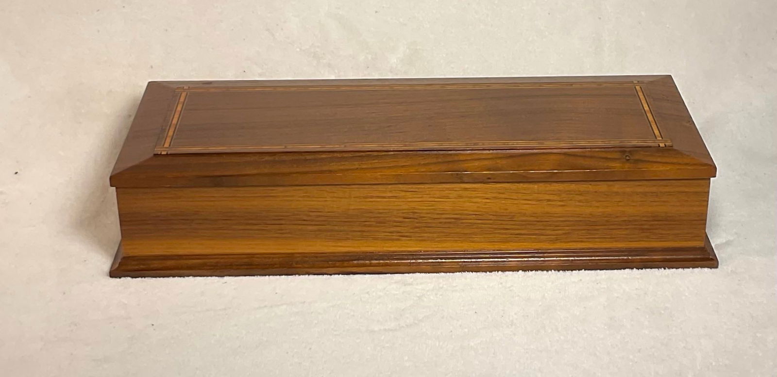 Mode Danish Rosewood Stainless Steel Knives by Sheffield England in Presentation Case, C. 70s - 3