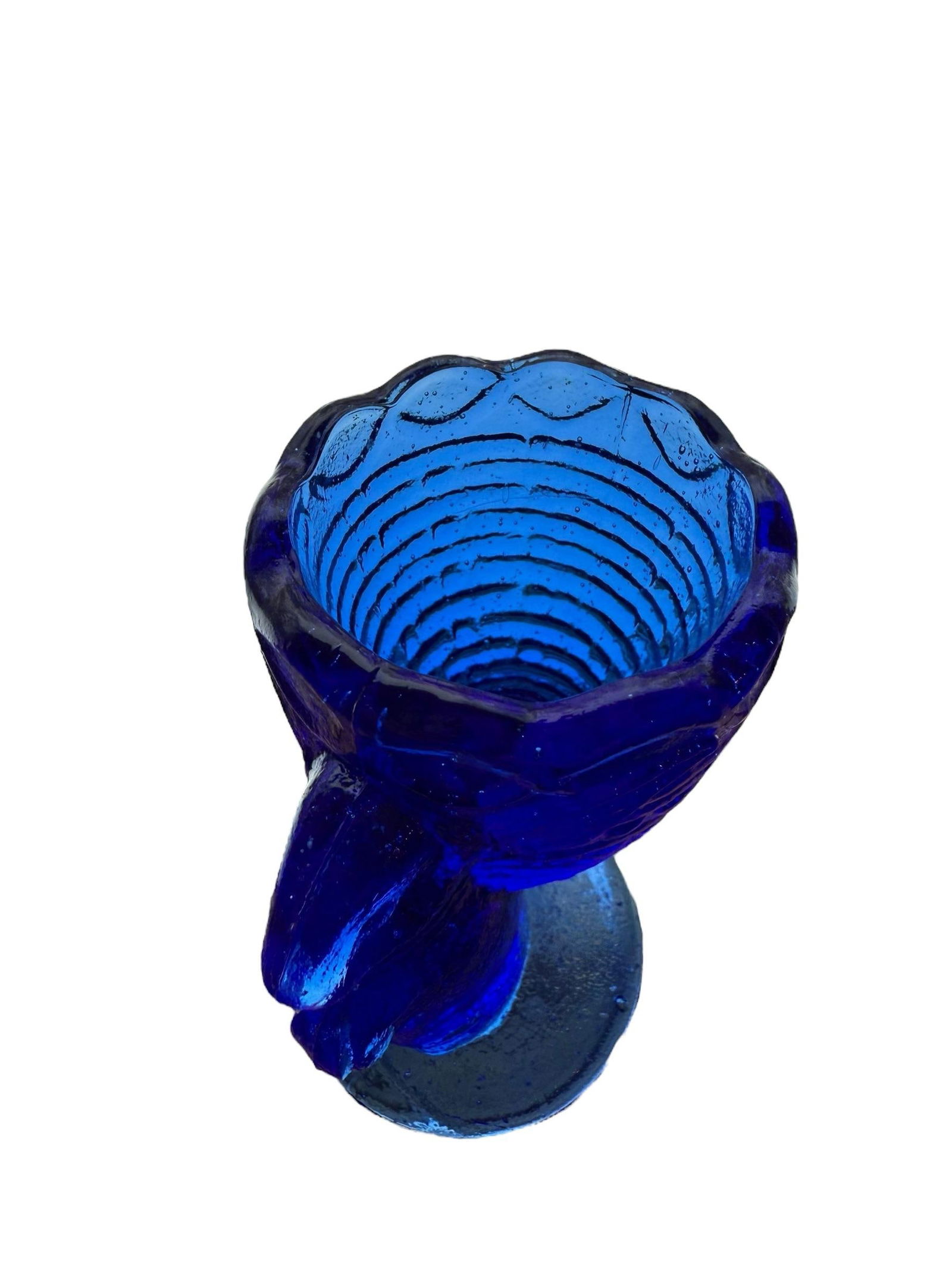 Mid 20th Century Fenton Blue Glass Easter Bunny Tiny Vase Toothpick Holder - 4