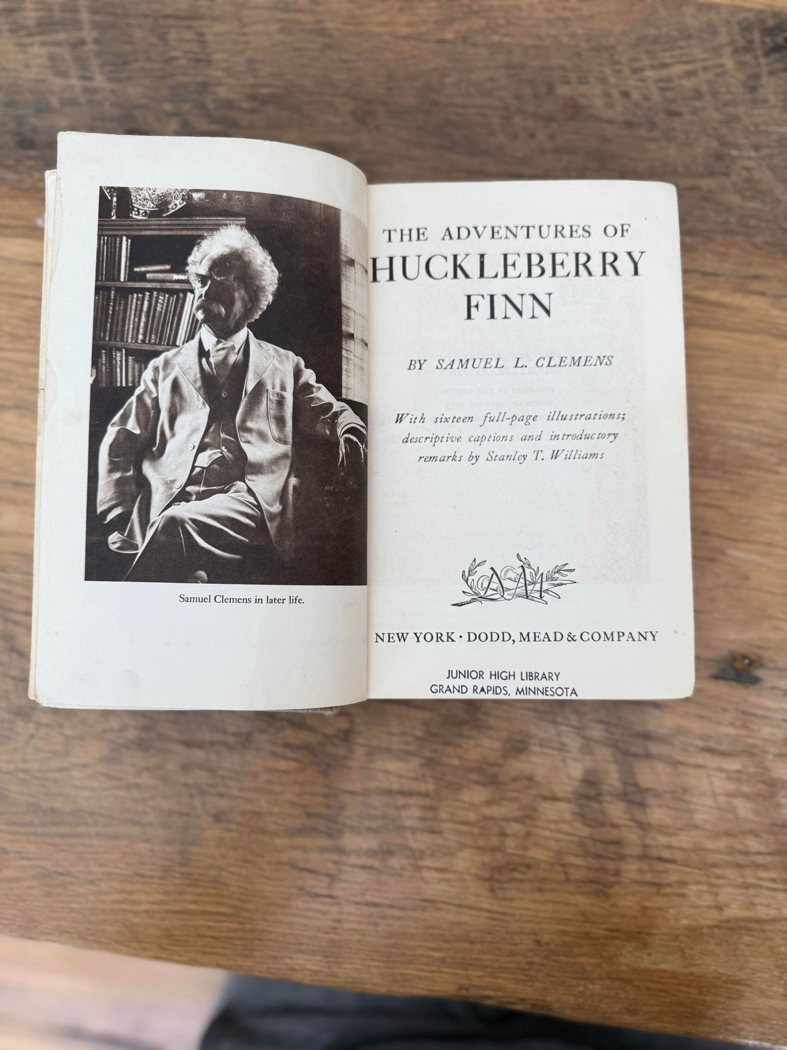 1953 The Adventures of Huckleberry Finn by Samuel Clemens Hardcover School Library Book - 2