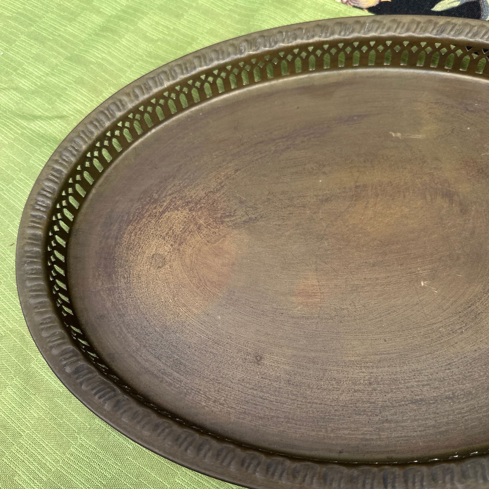 1970s Brass Oval Serving Tray - 7