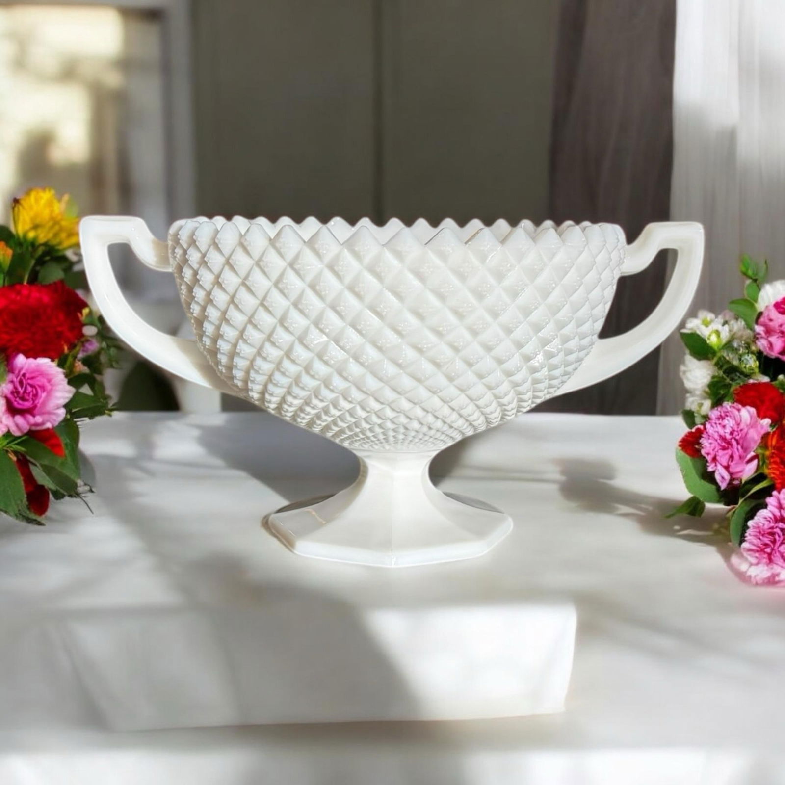 Mid 20th Century Westmoreland Trophy Diamond Hobnail Compote Pedestal Bowl - 2