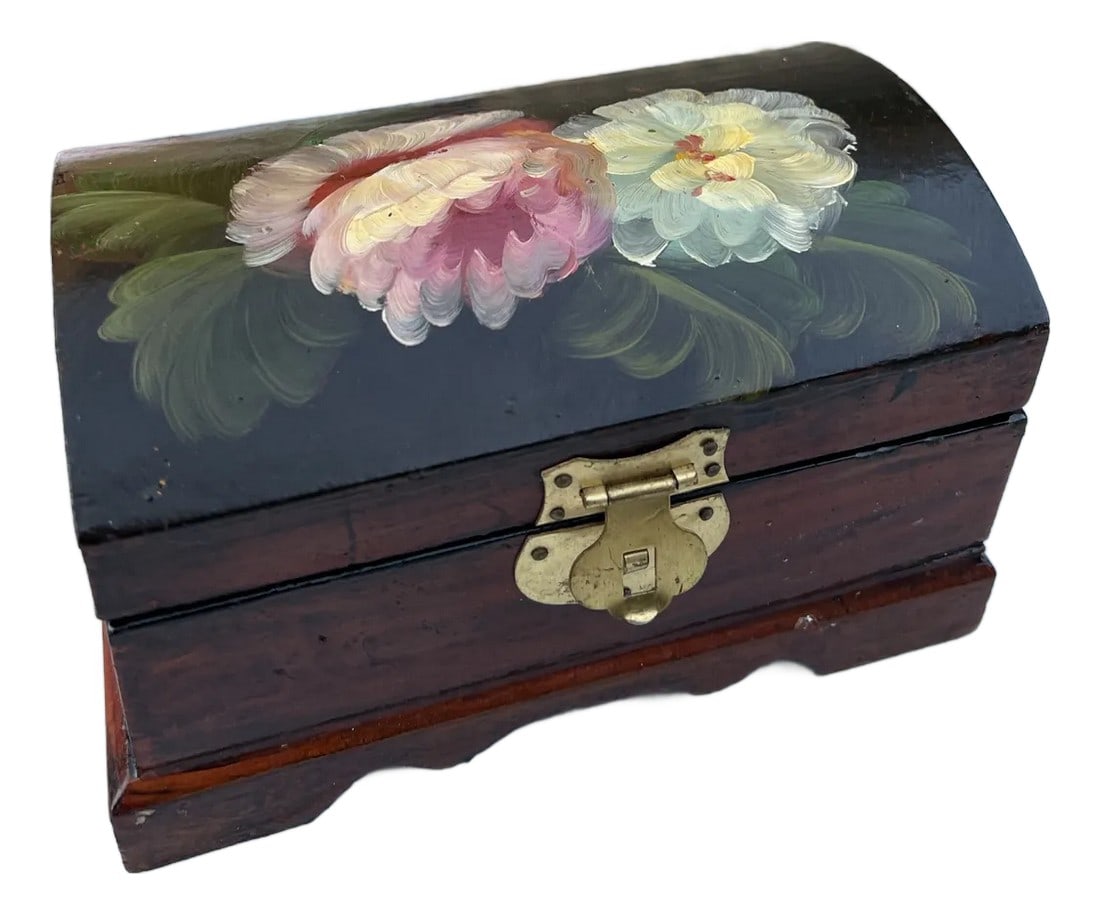 1970s Small Wooden Hand Painted Floral Box With Latch (1 of 3)