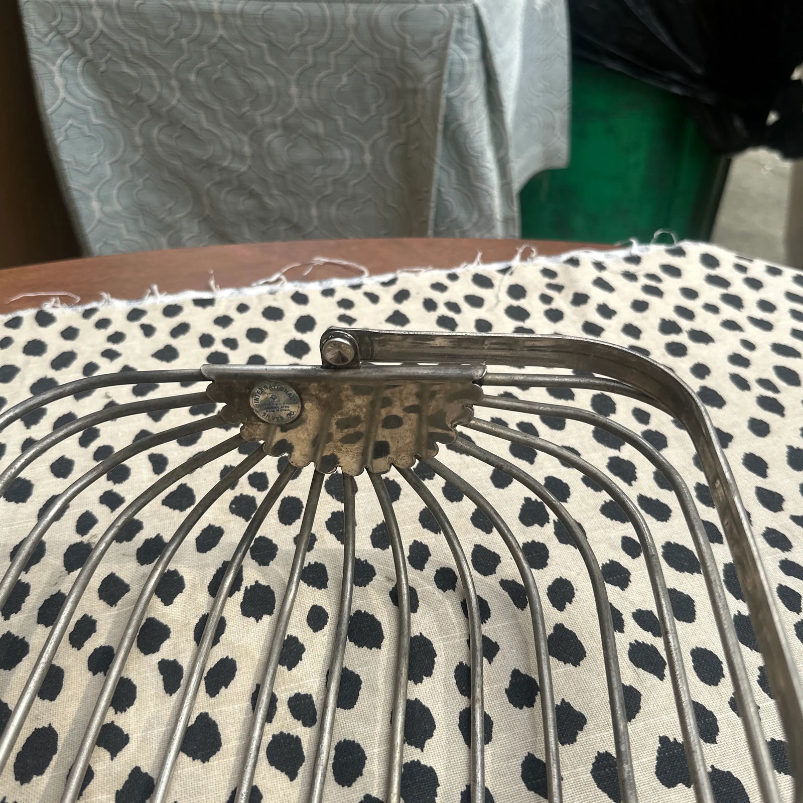 1970s Silver Wire Fruit Basket With Handle - 3