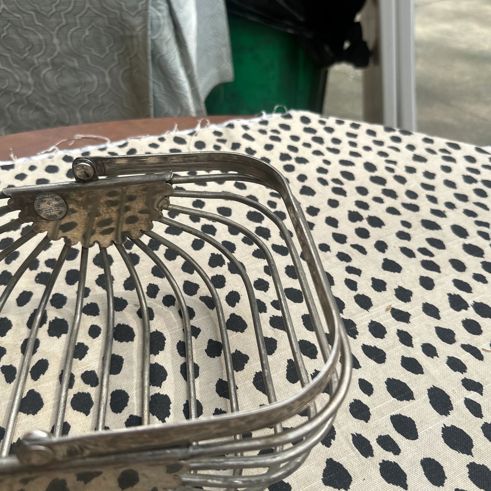 1970s Silver Wire Fruit Basket With Handle - 4