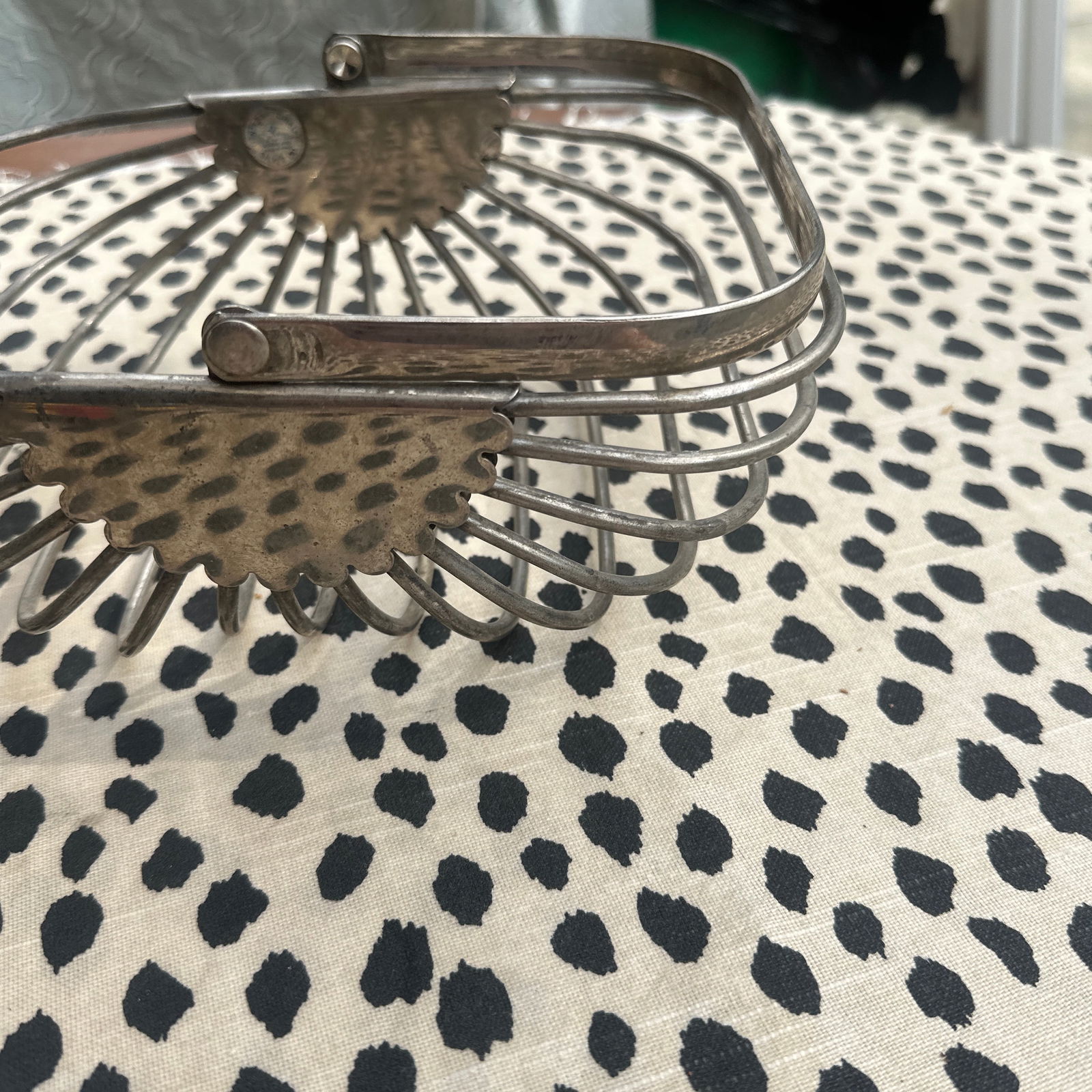 1970s Silver Wire Fruit Basket With Handle - 5