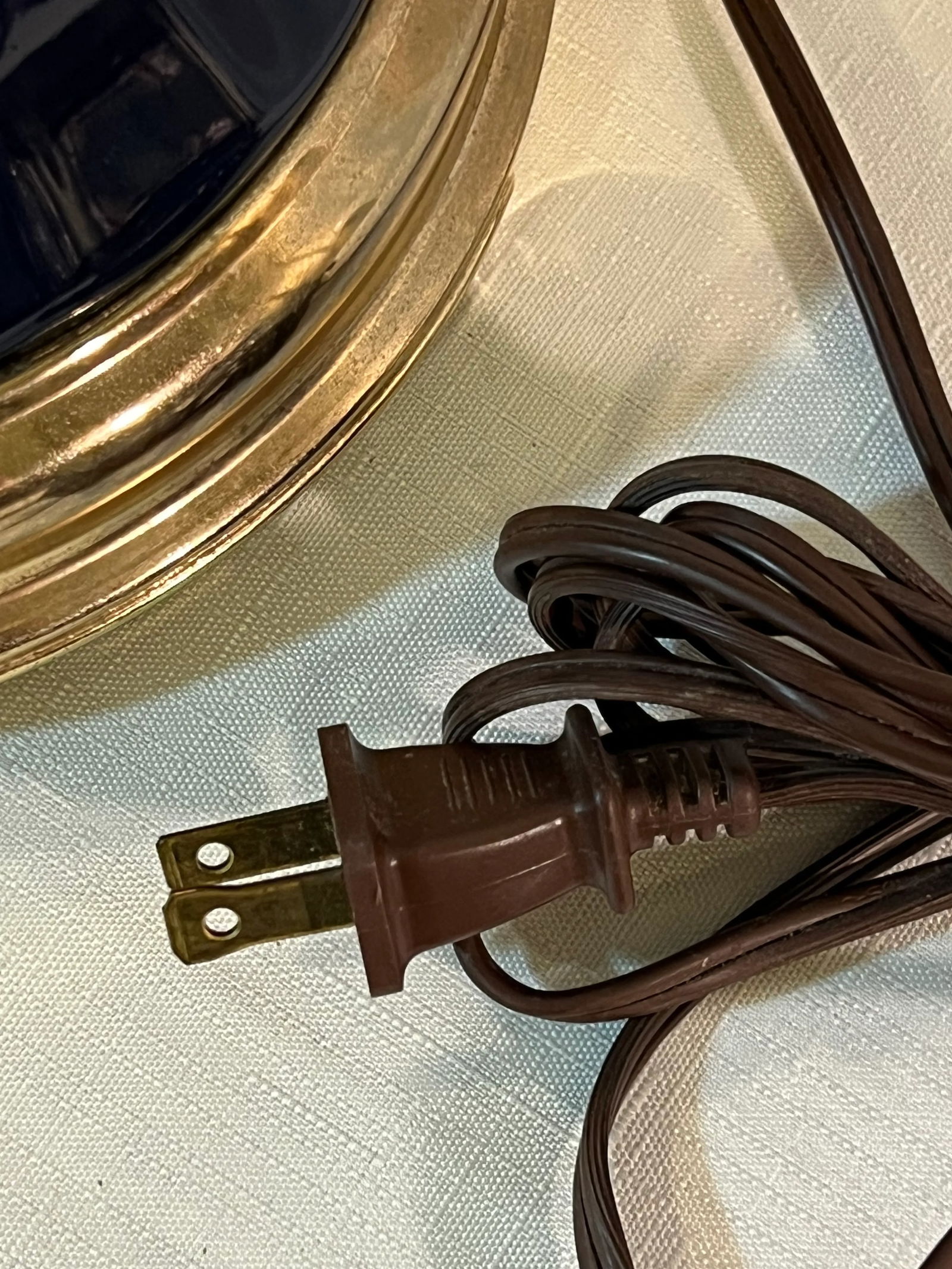 Vintage Hollywood Regency Cobalt Blue Fluted Ginger Jar Table Lamp on Brass Stand - 10