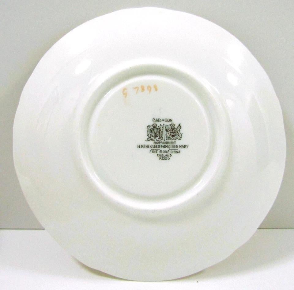 1940s Paragon Peach and Green Butterfly Handle Teacup and Saucer - 8