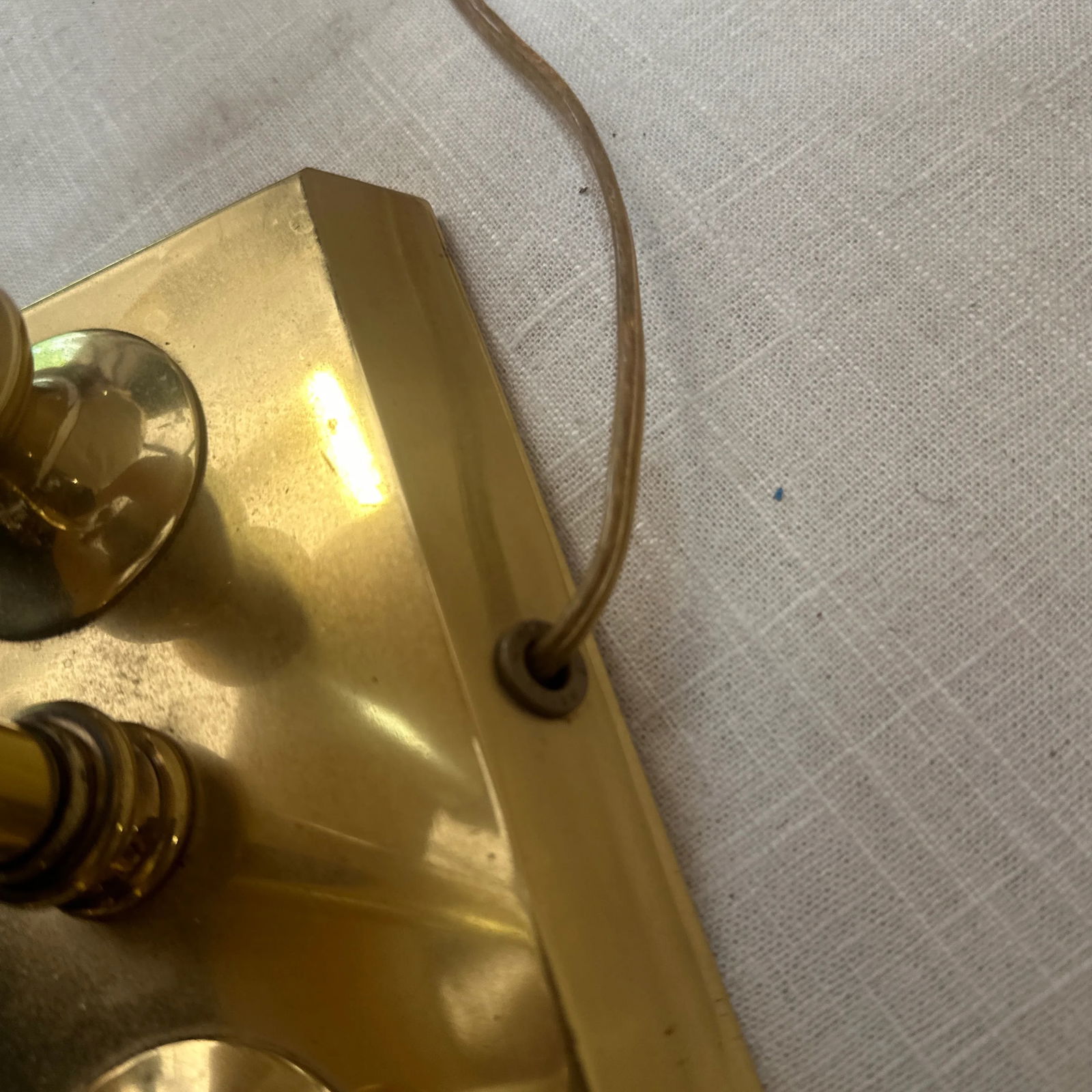 1970s Simple Brass Table Lamp With Lampshade - 9