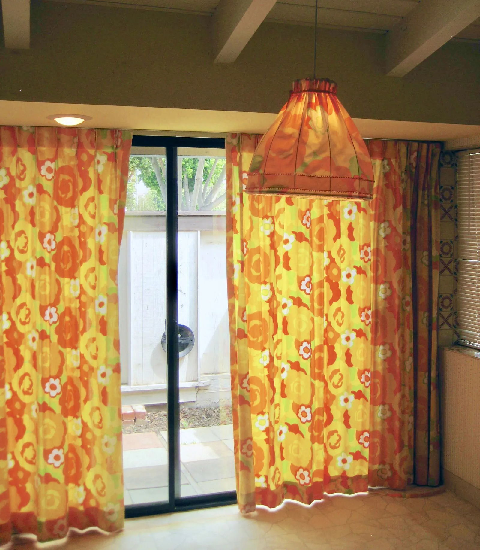 1970s Mid-Century Modern Floral Textile Chandelier - 2