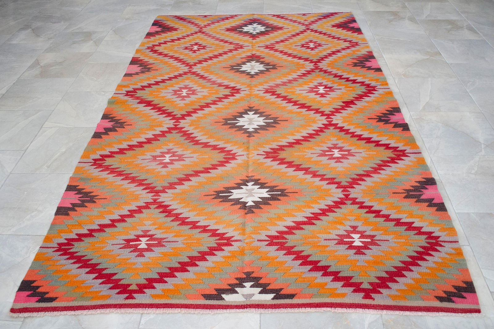 Hand Woven Turkish Rug Kilim Tribal Decor - 5'5" X 9'2" - 10