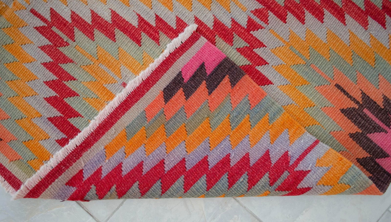 Hand Woven Turkish Rug Kilim Tribal Decor - 5'5" X 9'2" - 13