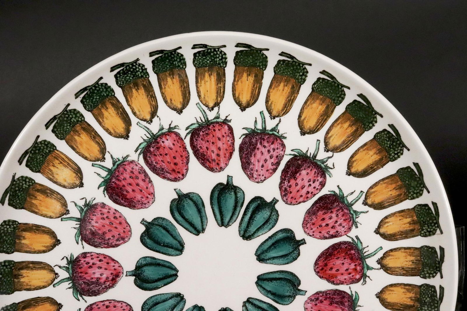 Piero Fornasetti Ceramic Plate With Giostra Di Frutta Pattern, Number 5 in Series - 3