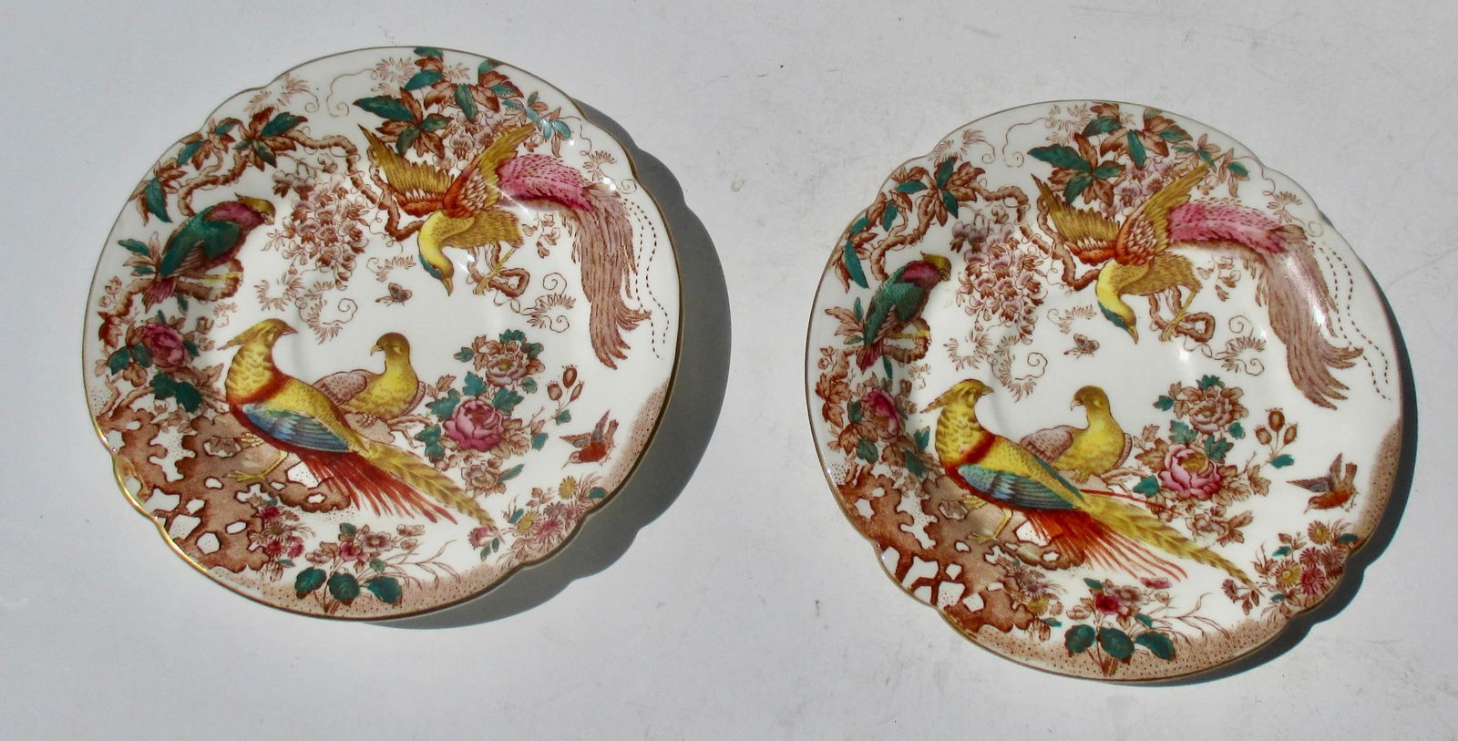 Olde Avesbury Pattern Royal Crown Darby Pair of Dishes - A Pair of 2 - 2
