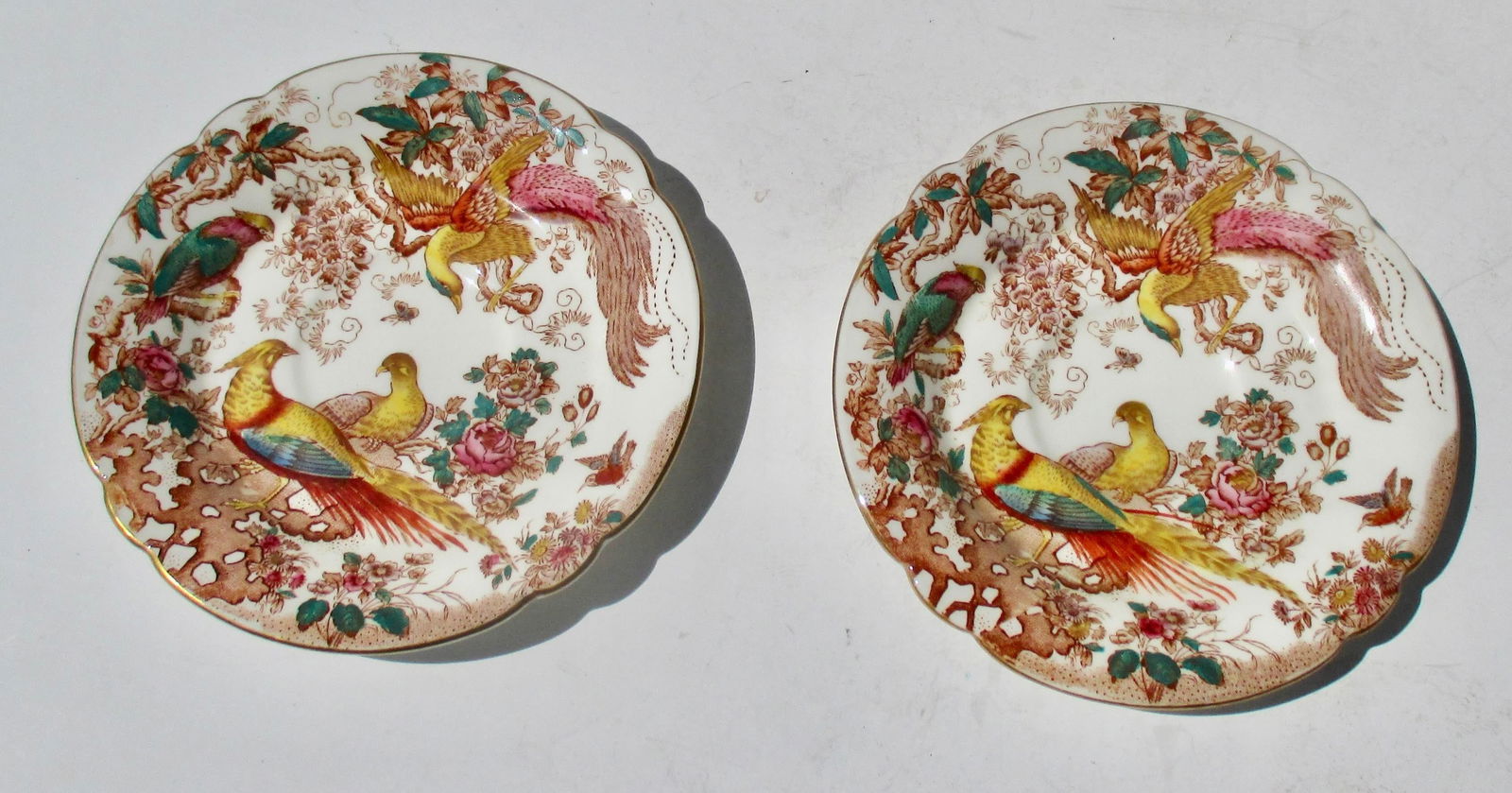 Olde Avesbury Pattern Royal Crown Darby Pair of Dishes - A Pair of 2 - 3