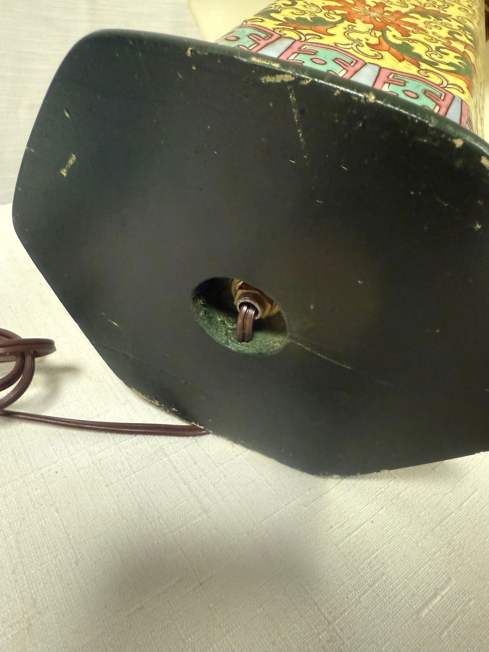 Vintage Chinoiserie Chinese Export Yellow Porcelain Table Lamp With Floral Pattern - 12