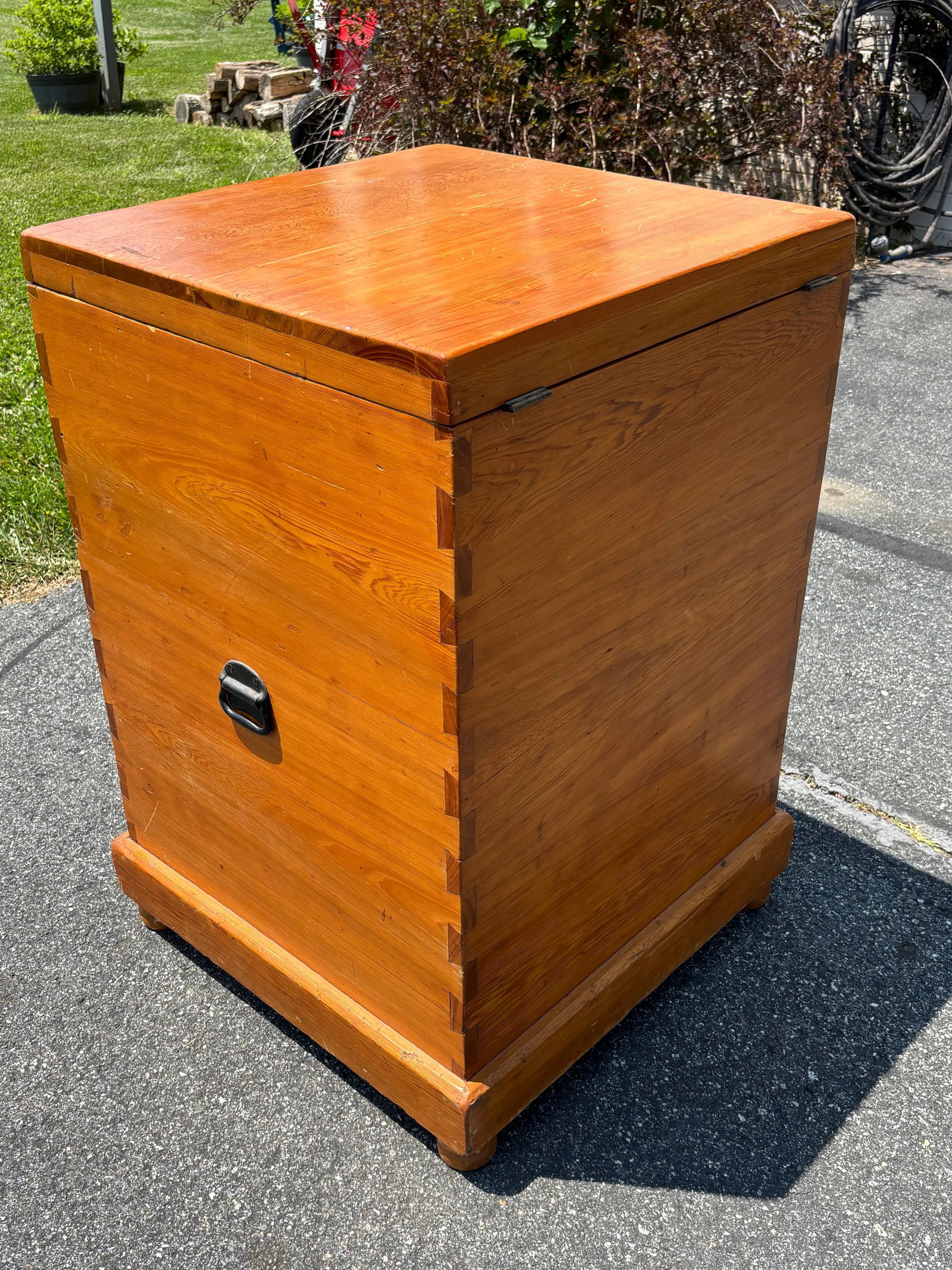 19th C. Southern American Grain or Sugar Bin - Likely North Carolina - 2