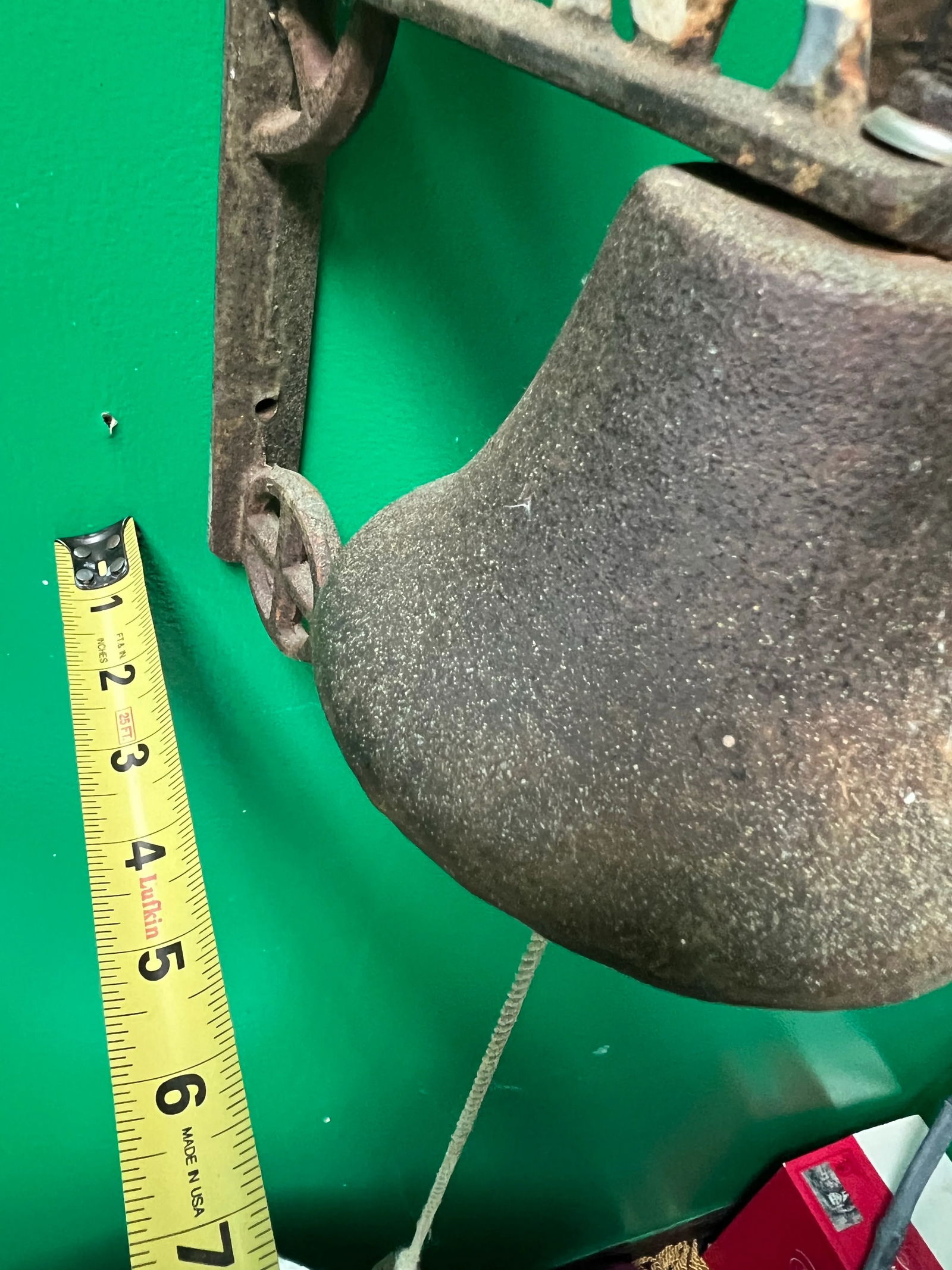 1970s Vintage Iron Wall Hanging Dinner Bell With Deer Figures - 7