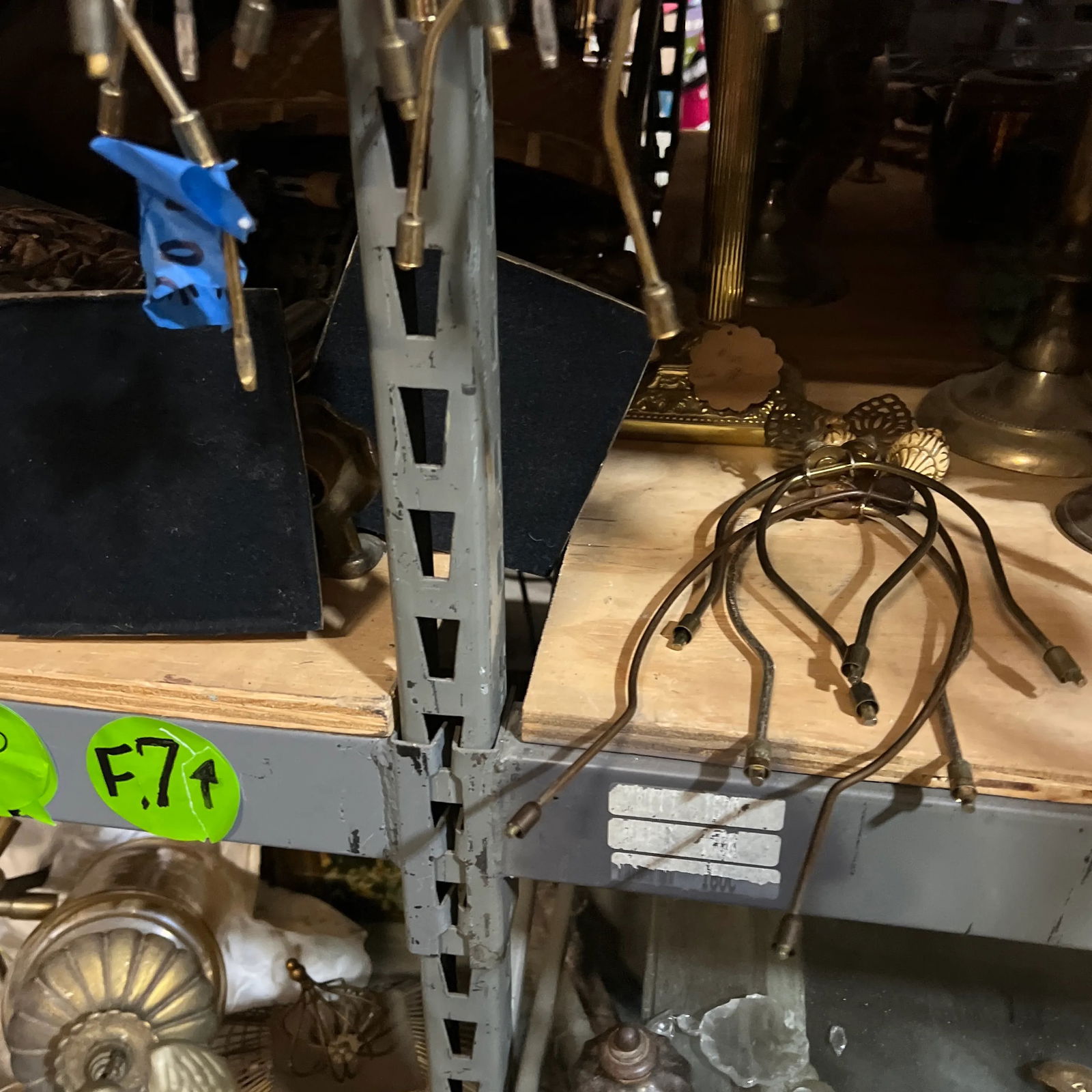 Pair of 1970s Brass Lamp Harps and Finials - 5