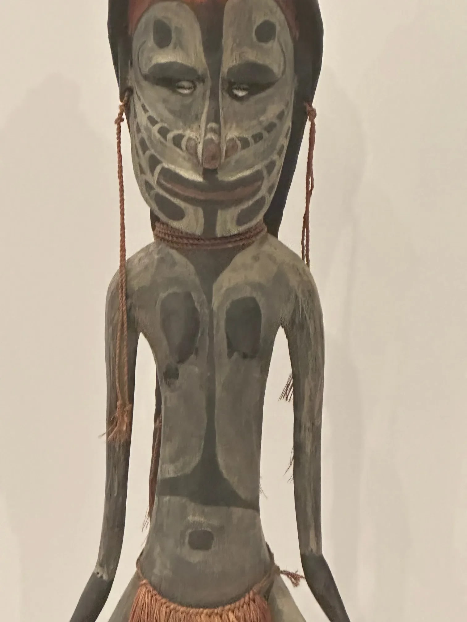 Large Oceanic Ceremonial Female Figure Sculpture - 3