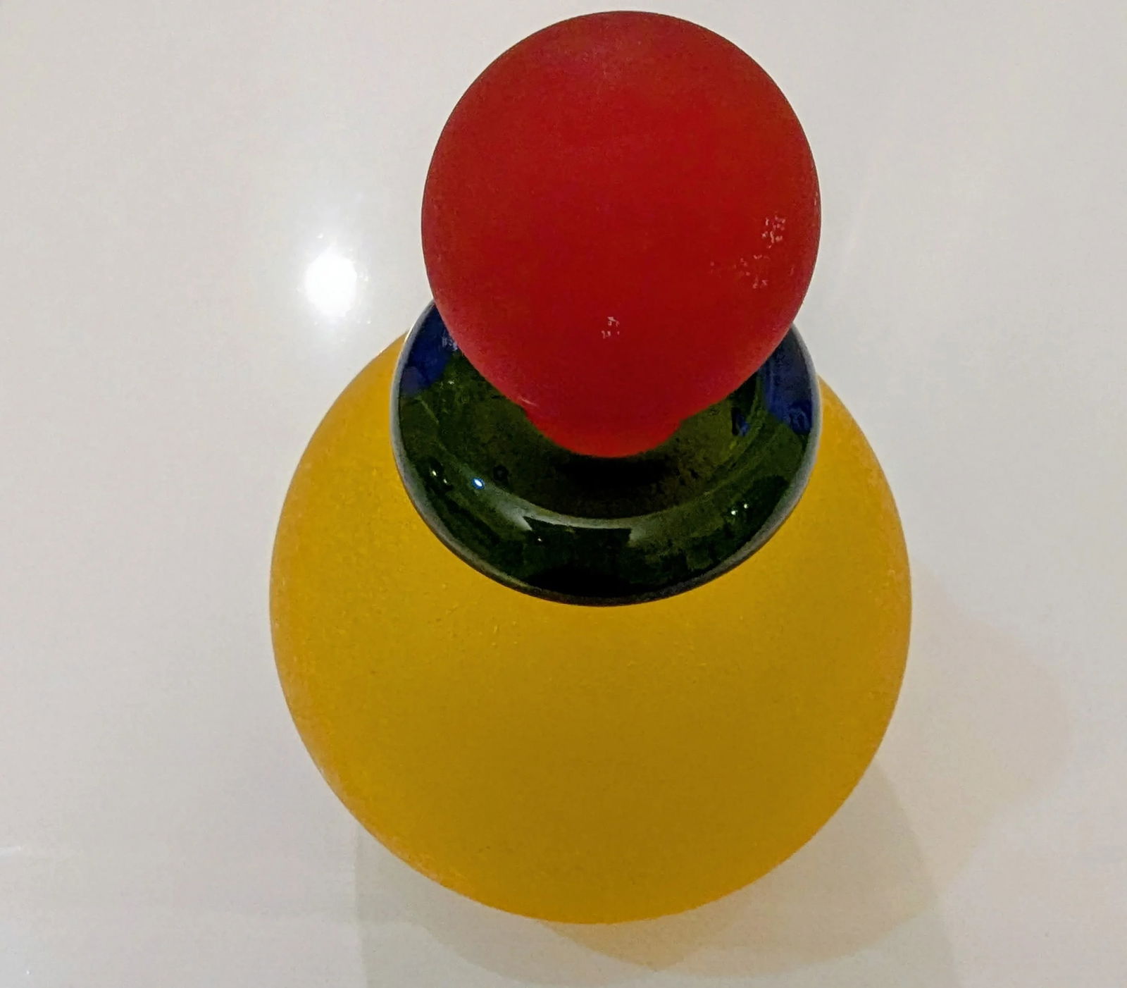 Signed Franco Moretti Vintage Scavo Murano Glass Bottle Yellow /Blue With Red Stopper - 3