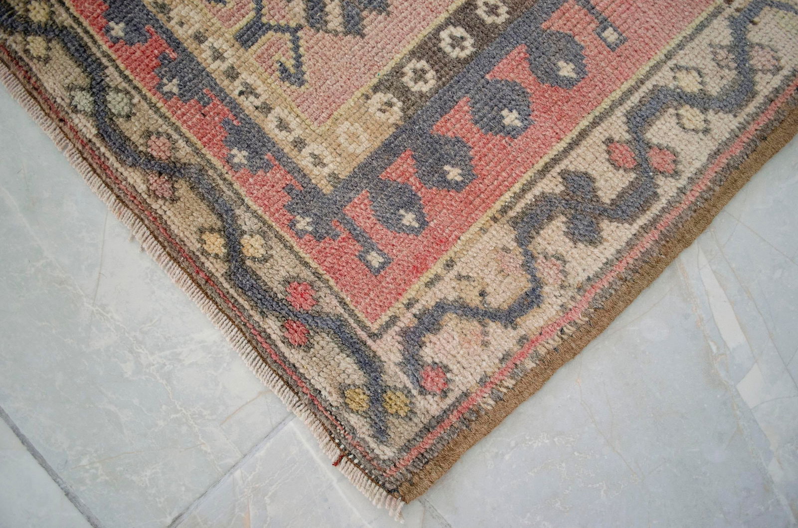 Hand Knotted Door Mat, Entryway Rug, Bath Mat, Kitchen Decor, Small Rug, Turkish Rug - 1"² - 7