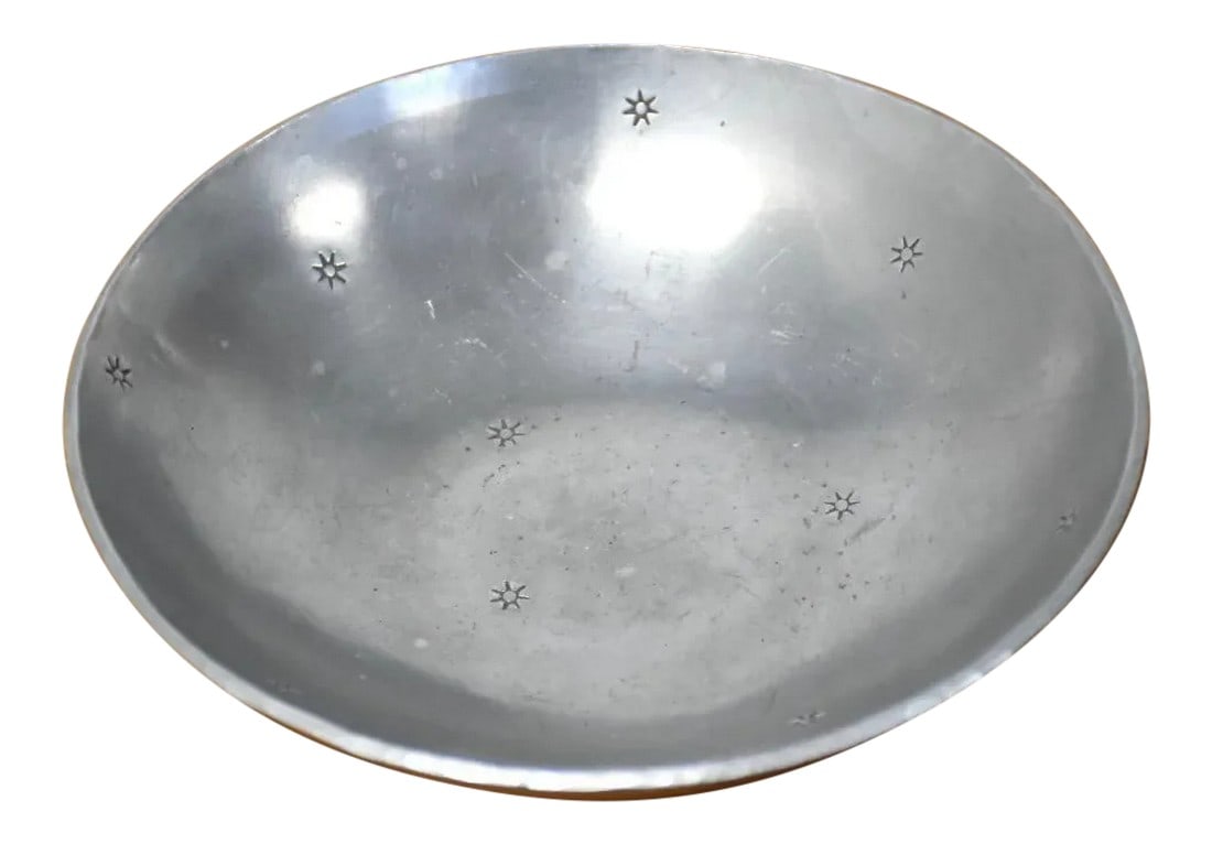 Palmer Smith Vintage Aluminum Bowl: A vintage mid century modern starburst aluminum bowl or candy dish by Palmer Smith Condition: Alterations: Original Condition Unaltered Imperfections: Some Imperfections Condition Notes: Great