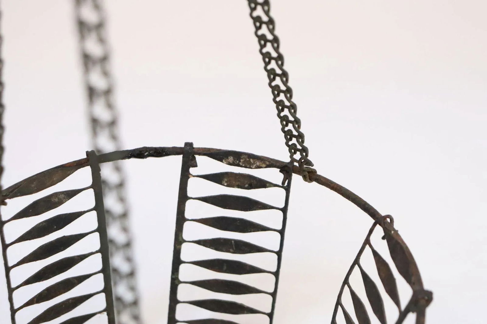 Antique American Primitive Hanging Wire Egg Basket / Planter - 15