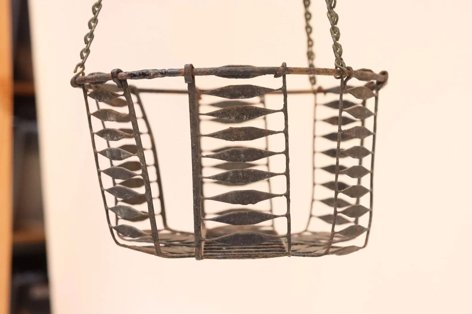 Antique American Primitive Hanging Wire Egg Basket / Planter - 4
