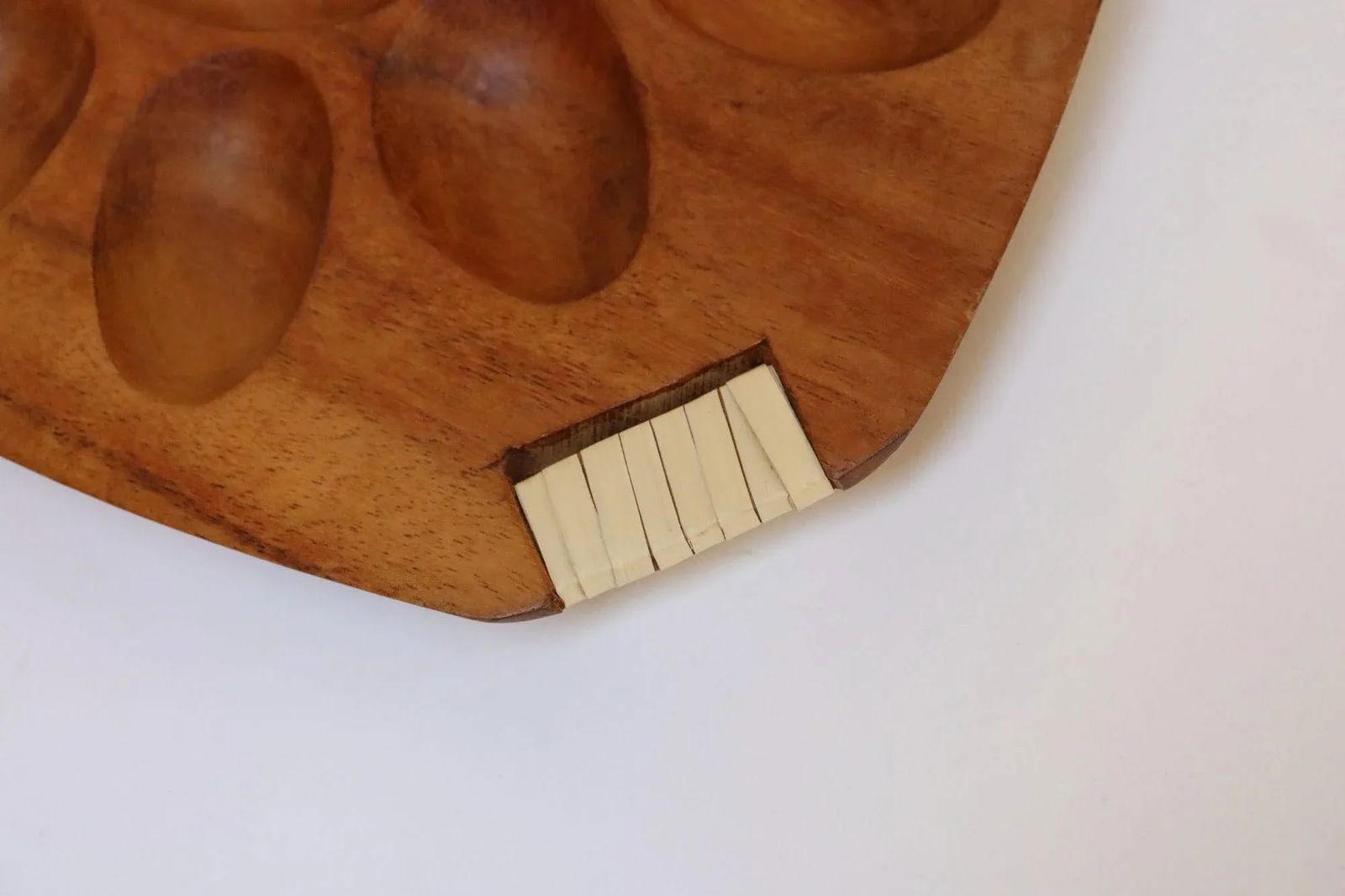 Vintage Taverneau and Rattan Deviled Egg Tray by Arthur Umanoff for Pantalcraft - 14