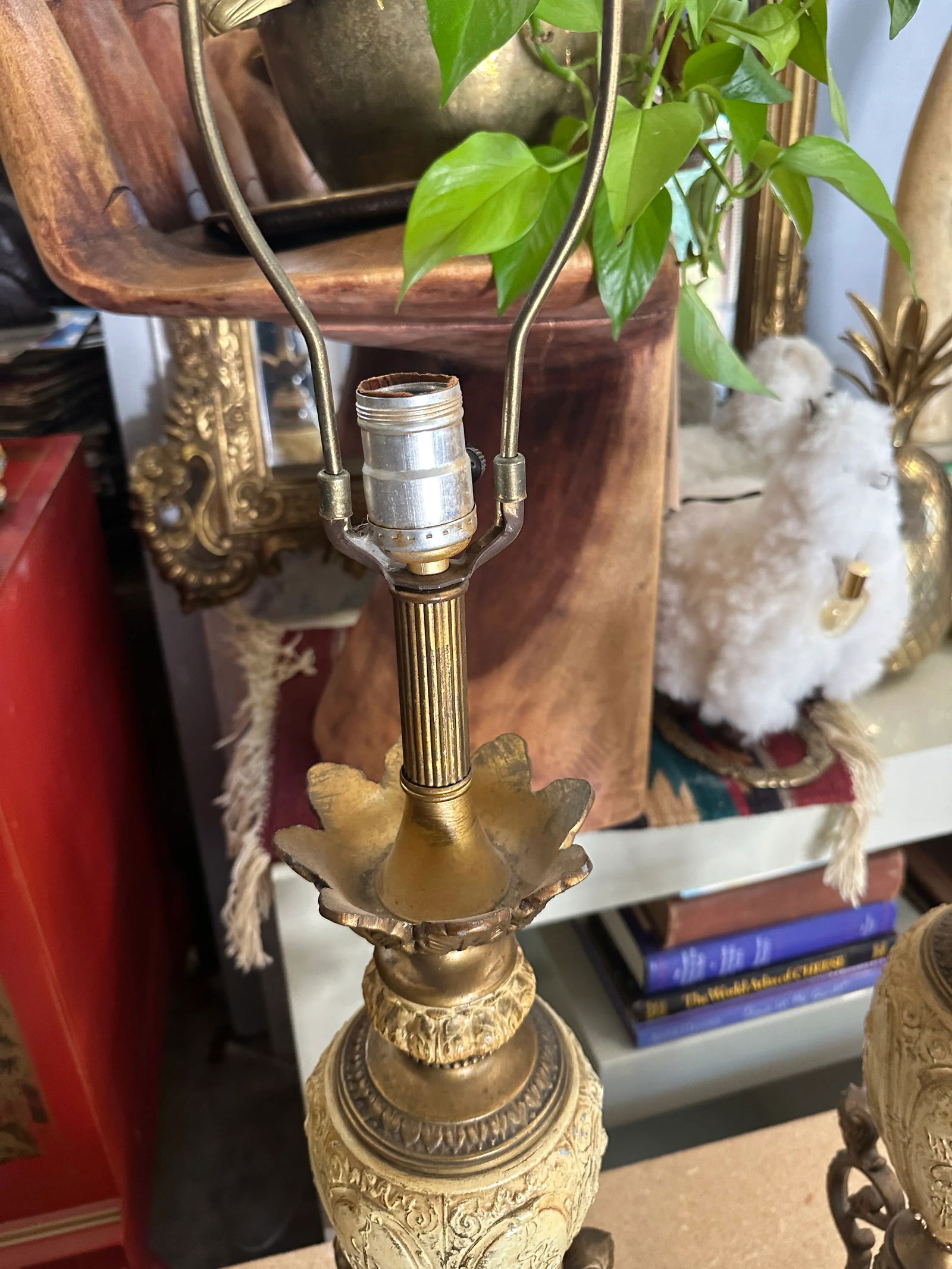 Pair of Mid-Century Modern Brass and Off-White Lamps With Bust Accents - 2