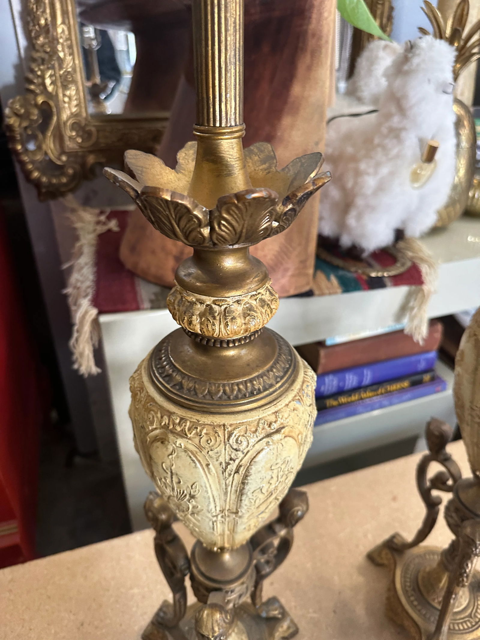 Pair of Mid-Century Modern Brass and Off-White Lamps With Bust Accents - 3