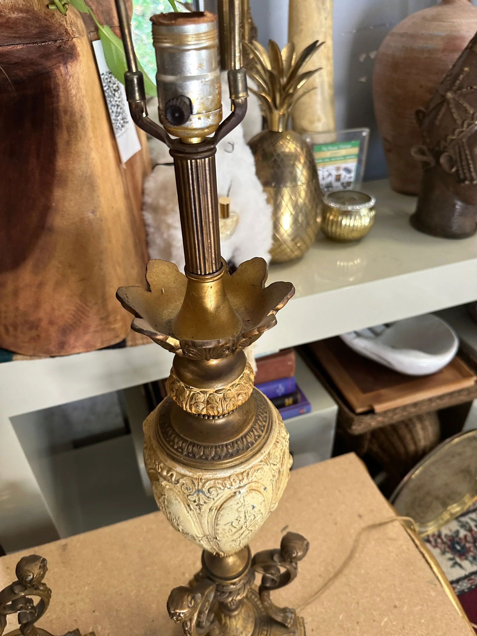 Pair of Mid-Century Modern Brass and Off-White Lamps With Bust Accents - 4