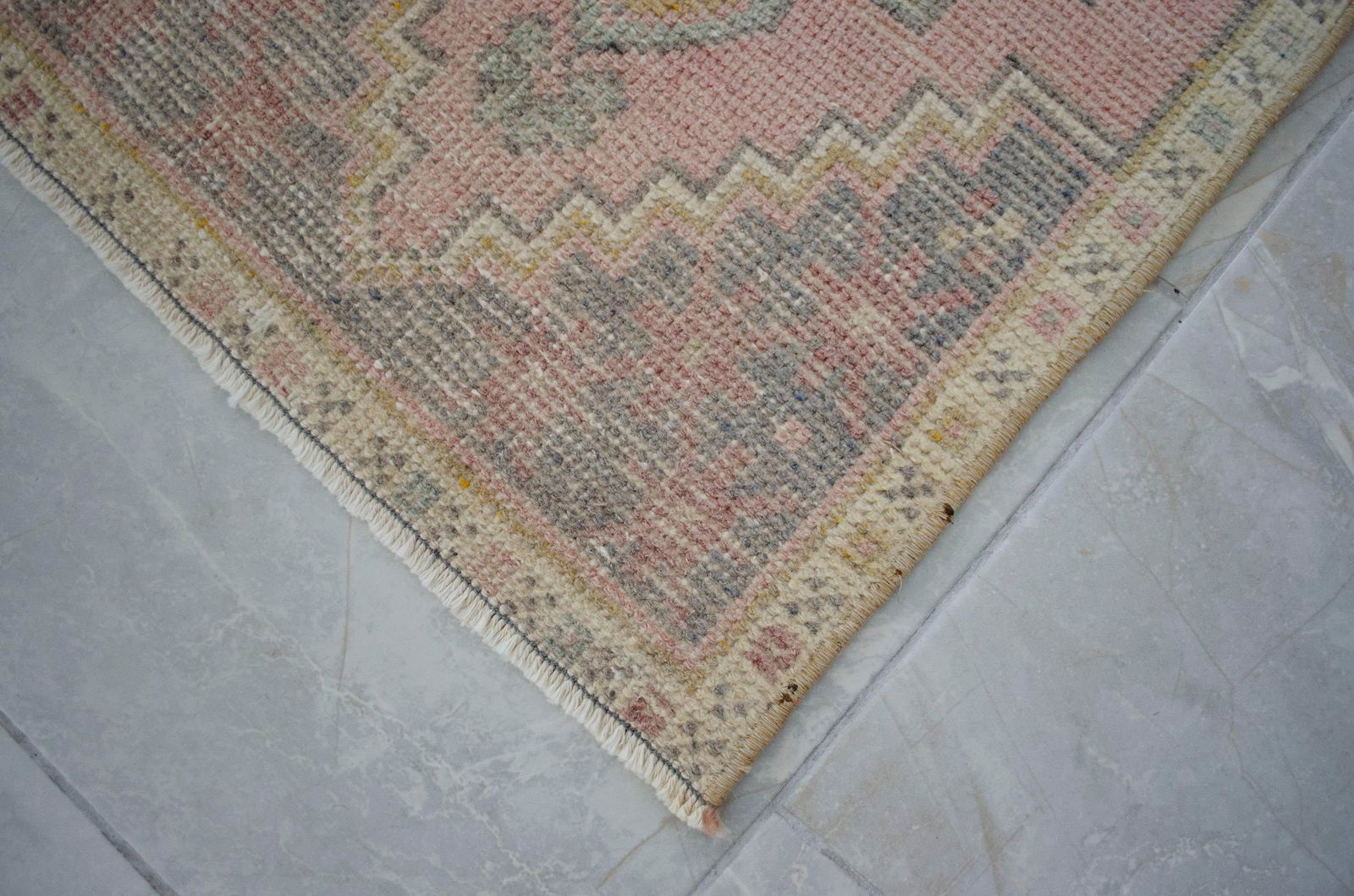 Hand Knotted Door Mat, Entryway Rug, Bath Mat, Kitchen Decor, Small Rug, Turkish Rug - 1"² - 6