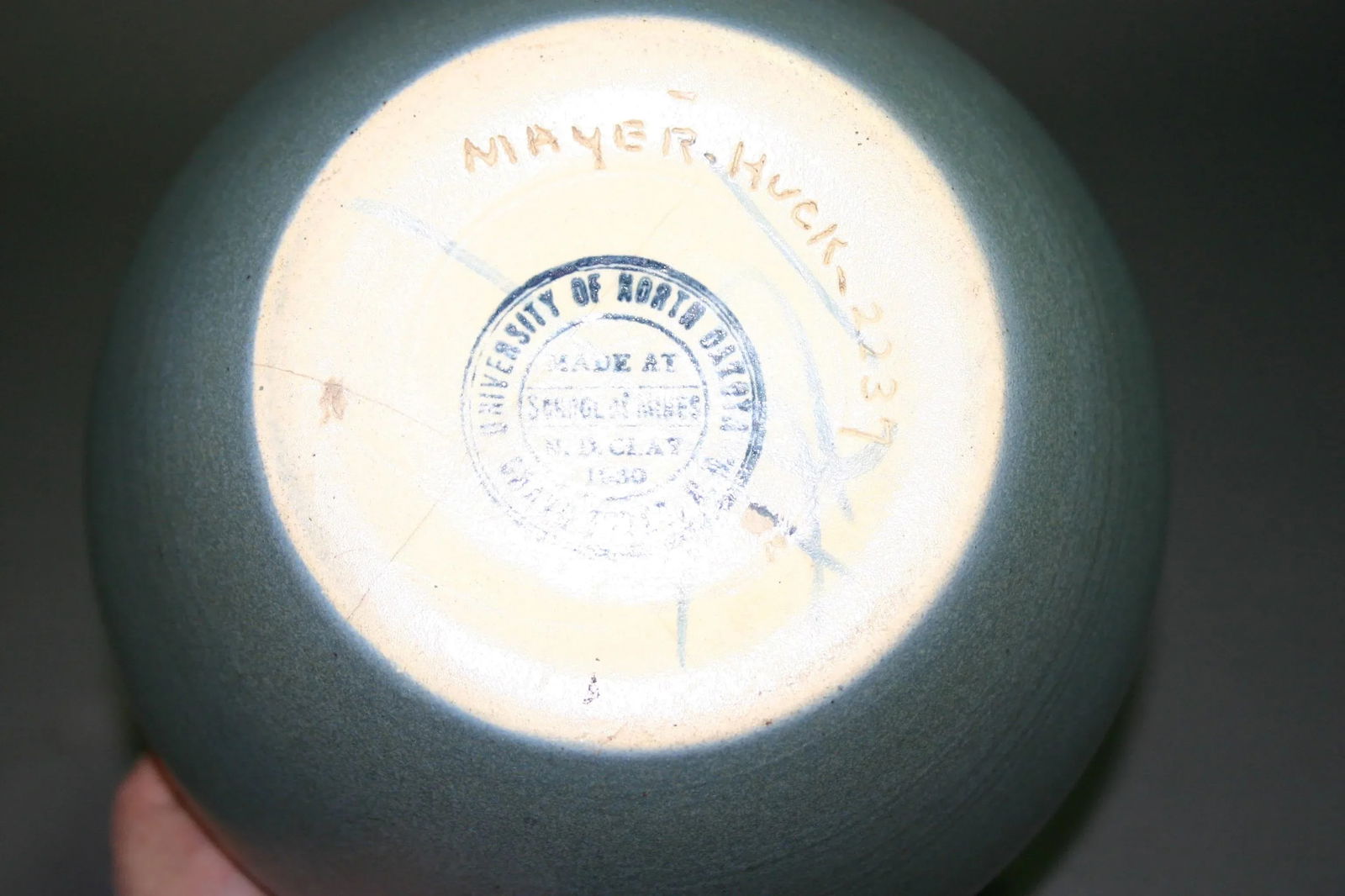 1930s North Dakota School of Mines Pottery Bowl - 6