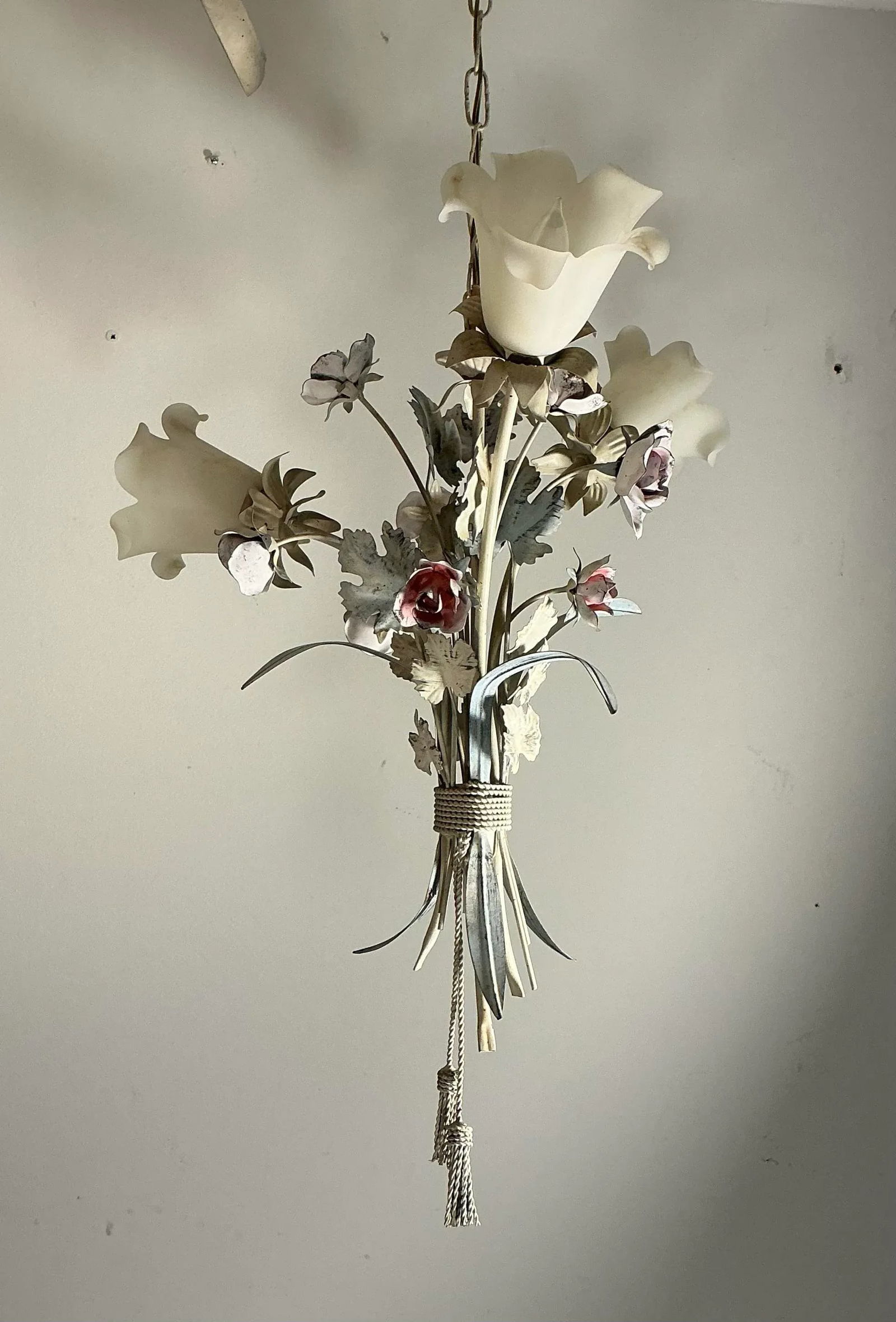 Vintage Italian Toleware Tole Style Floral Rose Chandelier With Glass Shades - 2