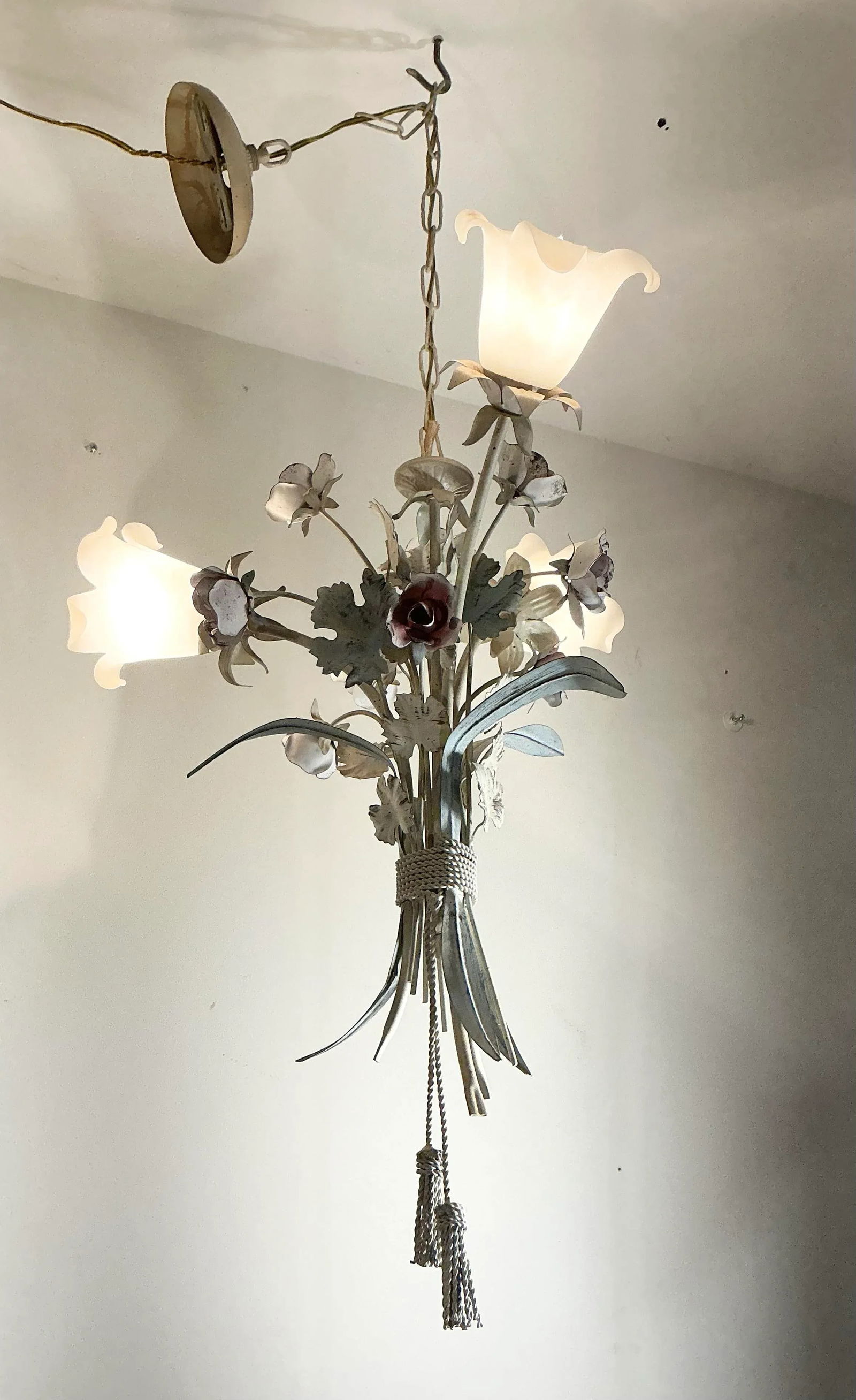 Vintage Italian Toleware Tole Style Floral Rose Chandelier With Glass Shades - 3