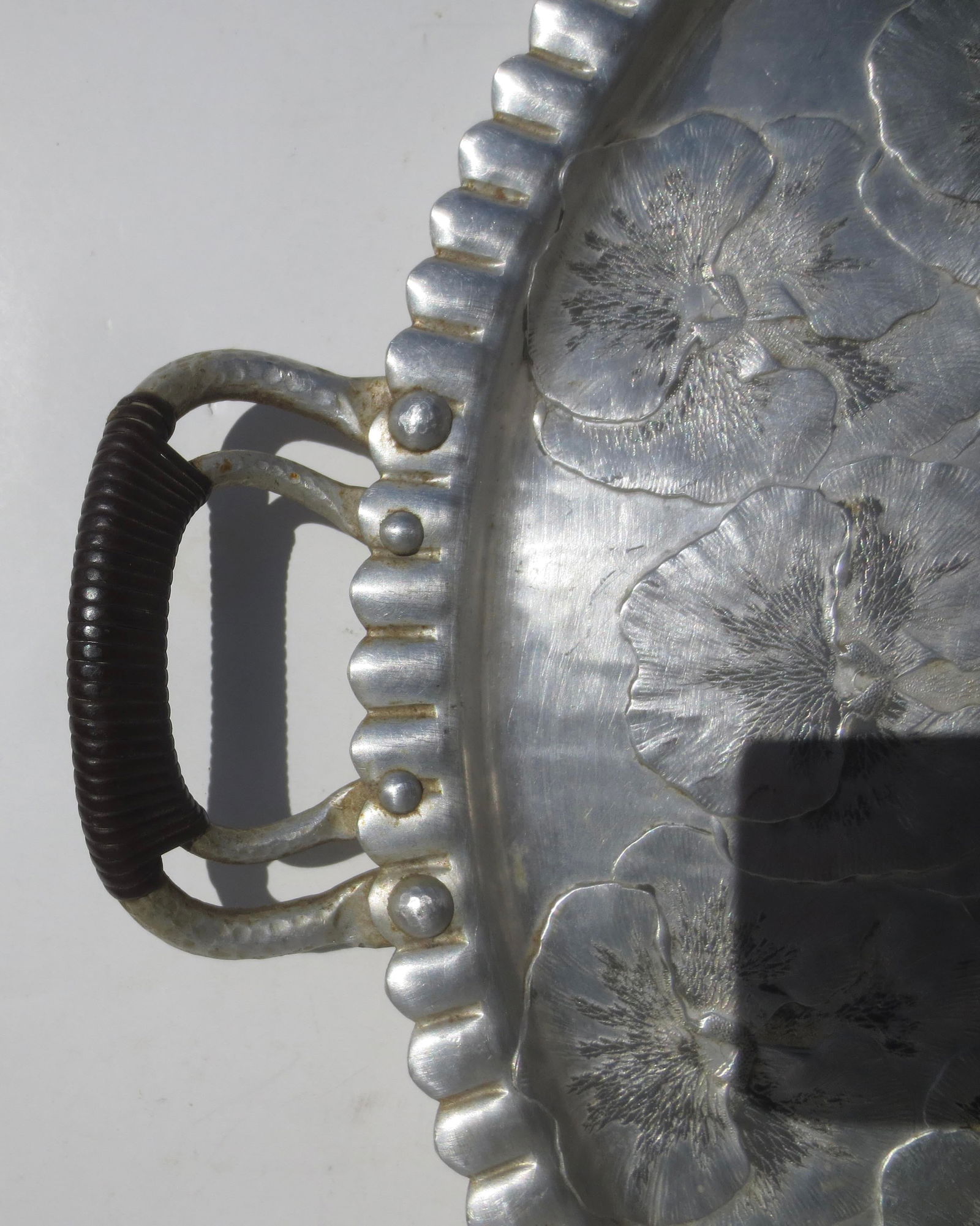 Hand Made Alimunim Tray Circa 40s by Continental - 4