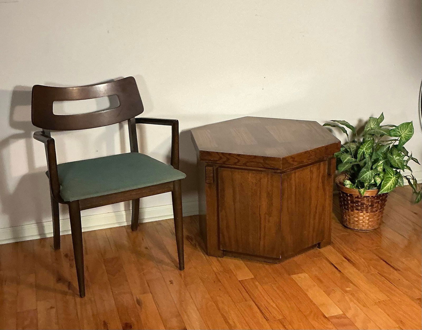 Lane Brutalist Mid Century Modern Hexagonal Cabinet End Table, 1970s - 11