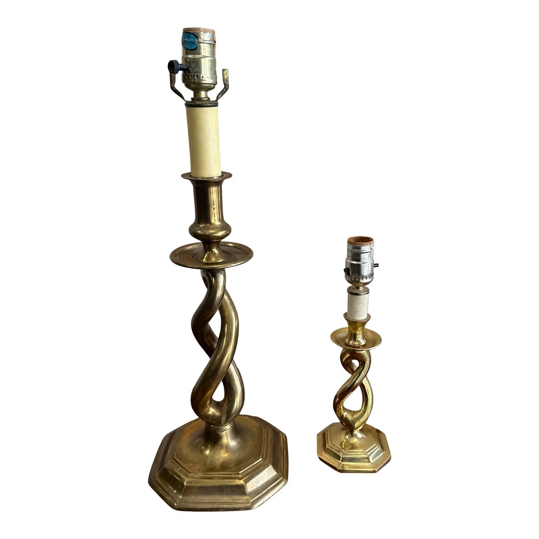 1970s Pair of Vintage Brass Spiral Table Lamps: Up for consideration is a beautiful vintage salmon pink large table lamp. This is such a lovely piece that would look perfect in your home, and it is a great conversation starter for your guests.