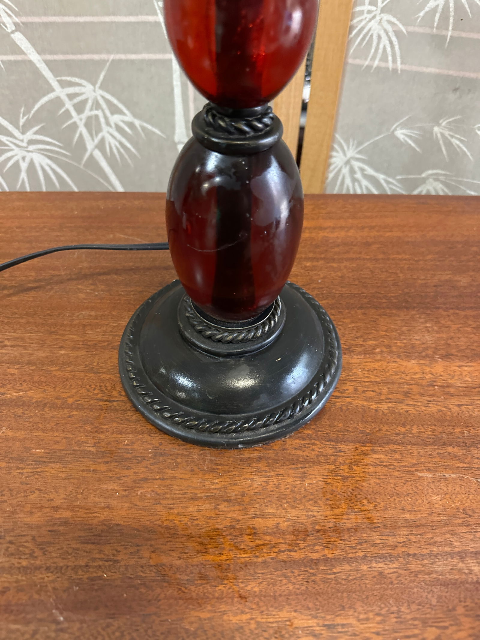 1970s Modern Amber Colored Glass Black Metal Table Lamp - 6