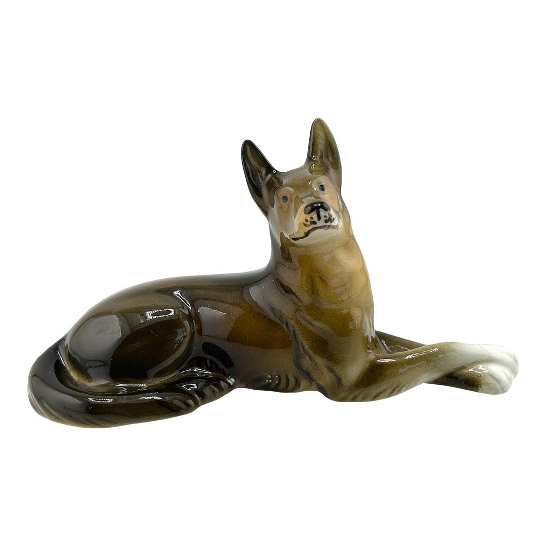 1960's Royal Dux Porcelain German Shepherd Statue Czechoslovakia: 1960's Royal Dux porcelain German shepherd dog statue made in Czechoslovakia. He is one of two I have- he measures 3" high by 6" long. No chips or cracks. Condition: Alterations: Original Condition