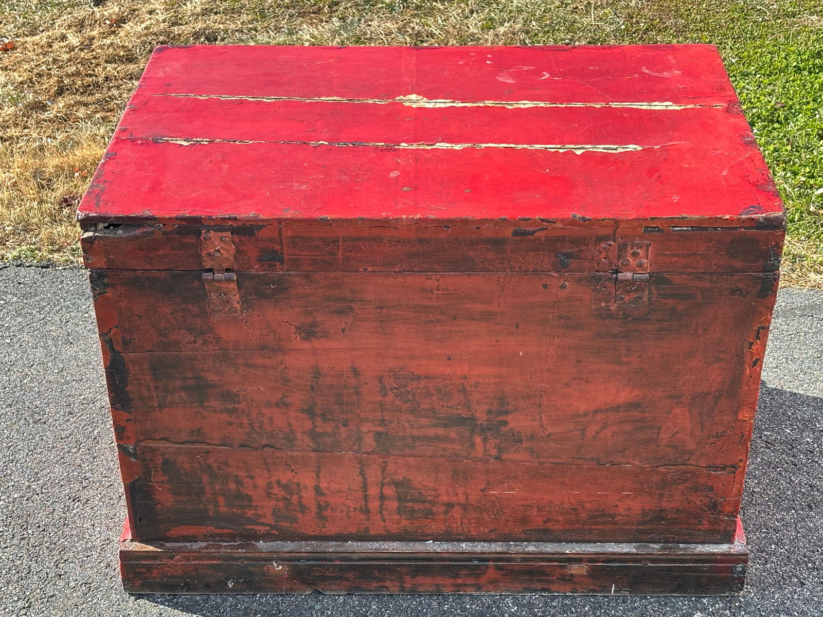 Late 19th C. Asian School Travel / Dowry Chest - Artisan Paint and Construction - 5