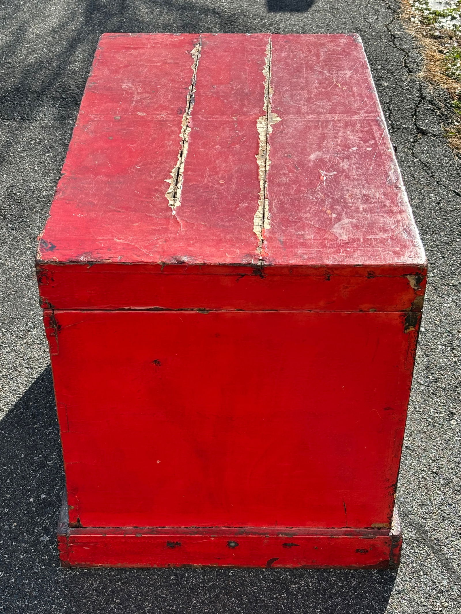 Late 19th C. Asian School Travel / Dowry Chest - Artisan Paint and Construction - 6