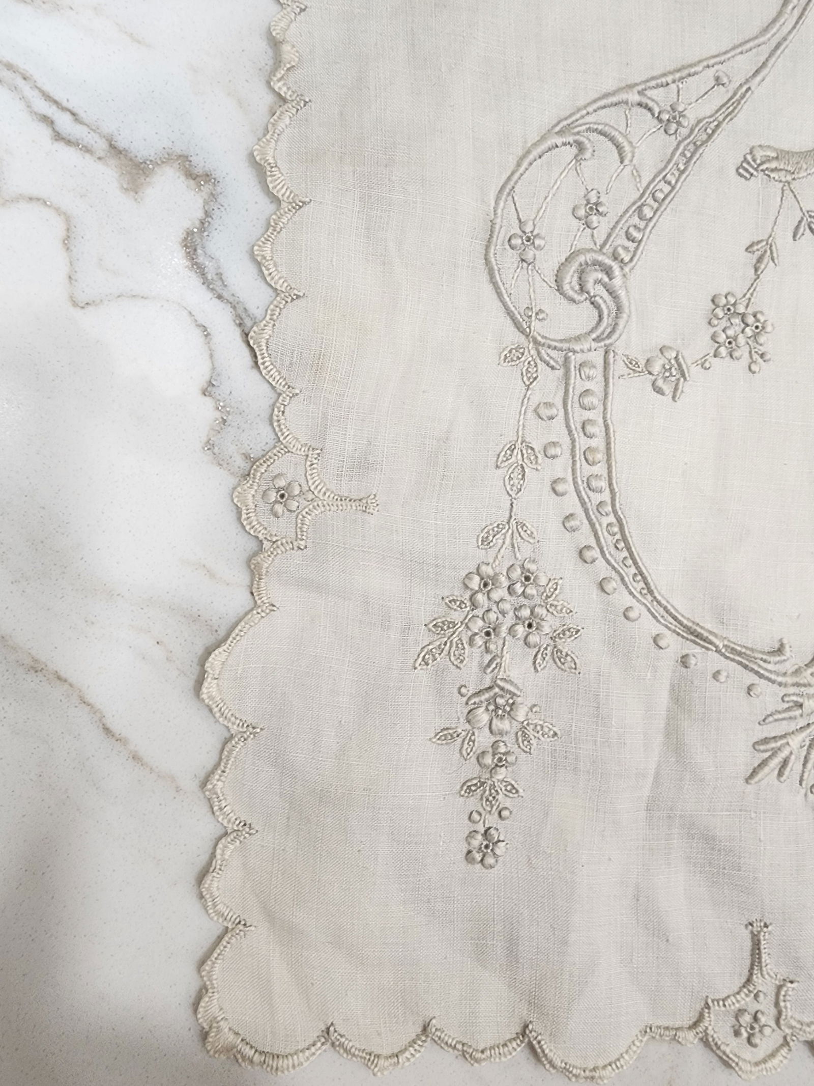 Exquisite Antique Embroidered Handkerchief - 3