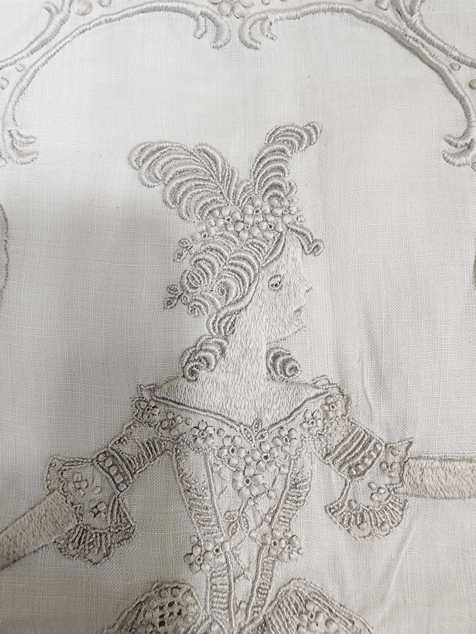 Exquisite Antique Embroidered Handkerchief - 7