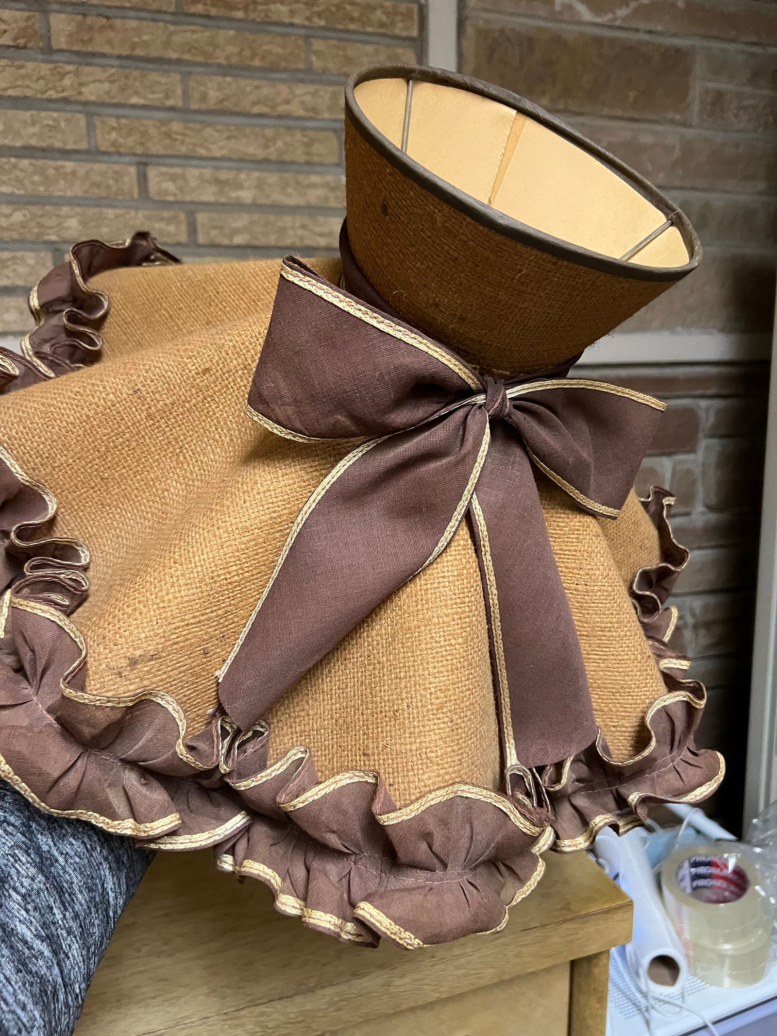 Vintage Fancy Wood and Glass Table Lamp - 4