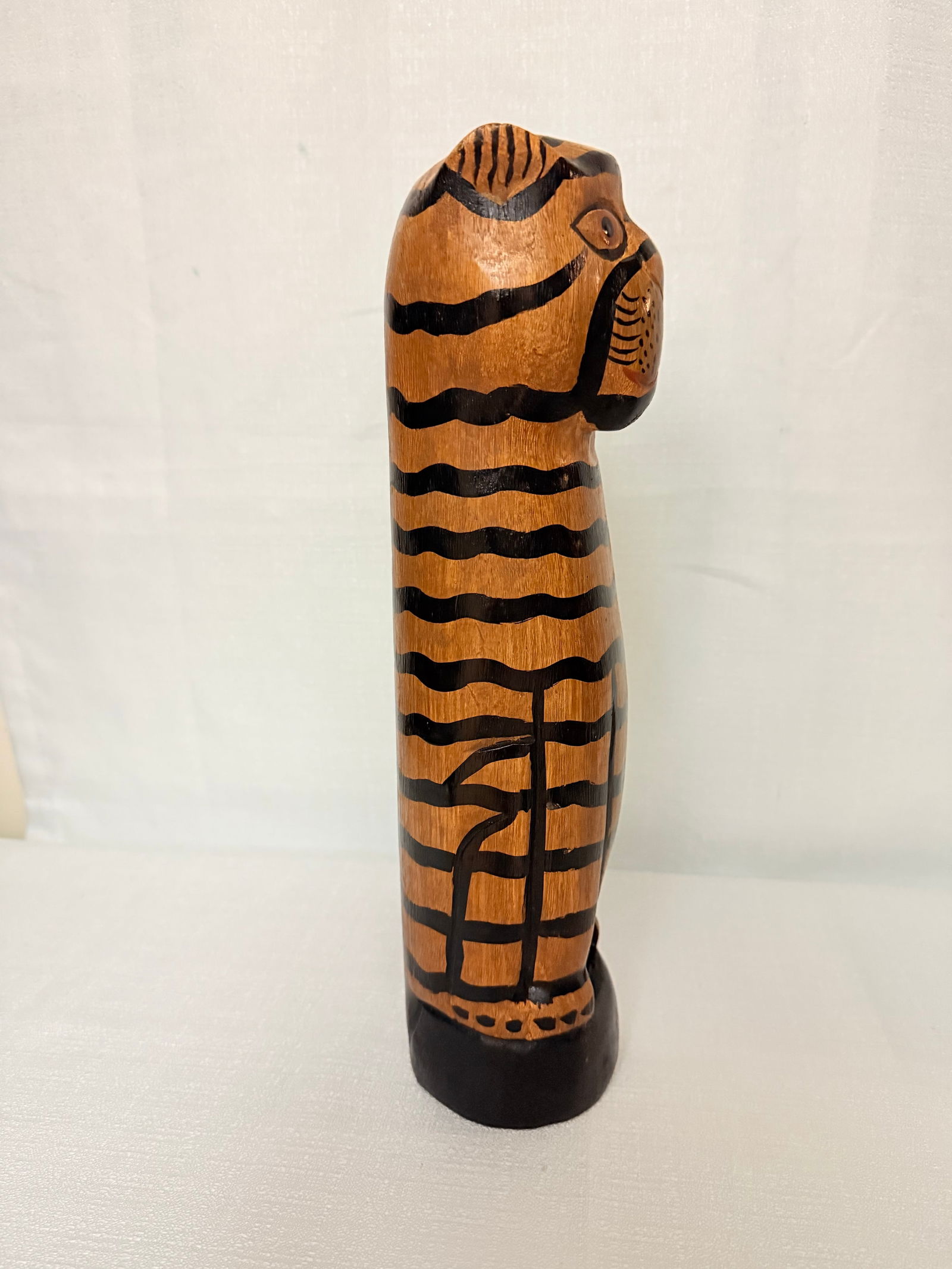 1960s Hand-Carved Folk Art Wooden Tiger Cat by Turtle and Crane - Mid-Century Primitive Whimsy - 3